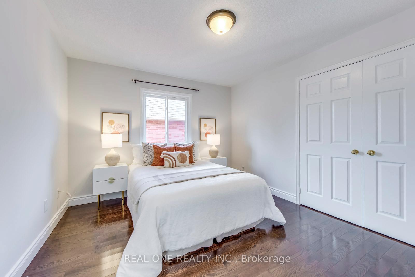 Photo 29 of 22 Arborfield Lane, Markham, Markville — HOMEH