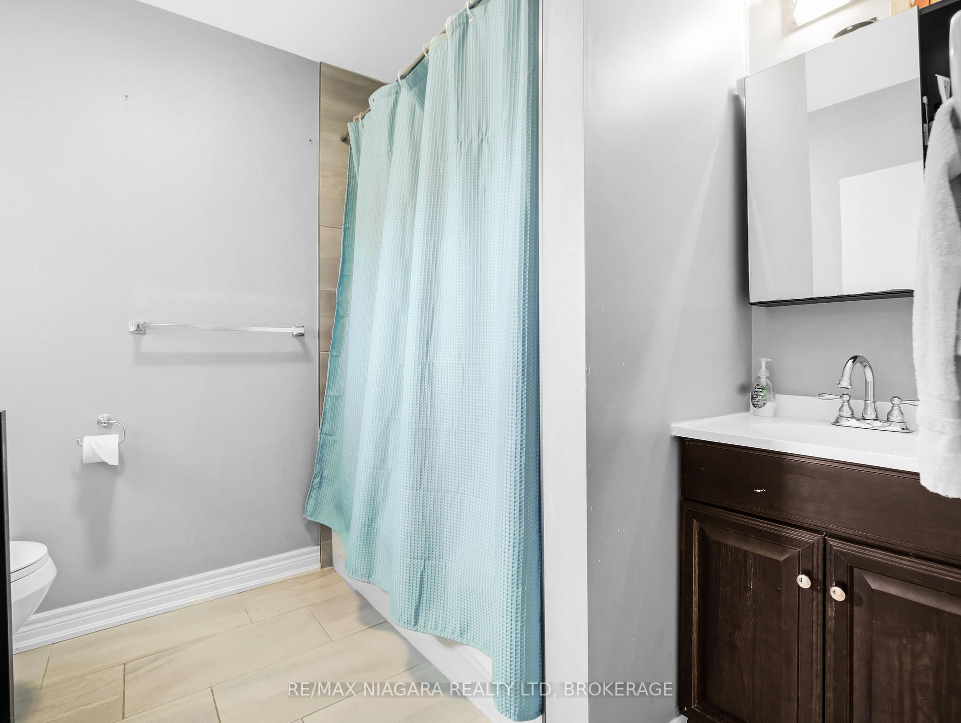 Photo 17 of 85 Diffin Drive, Welland, Prince Charles — HOMEH
