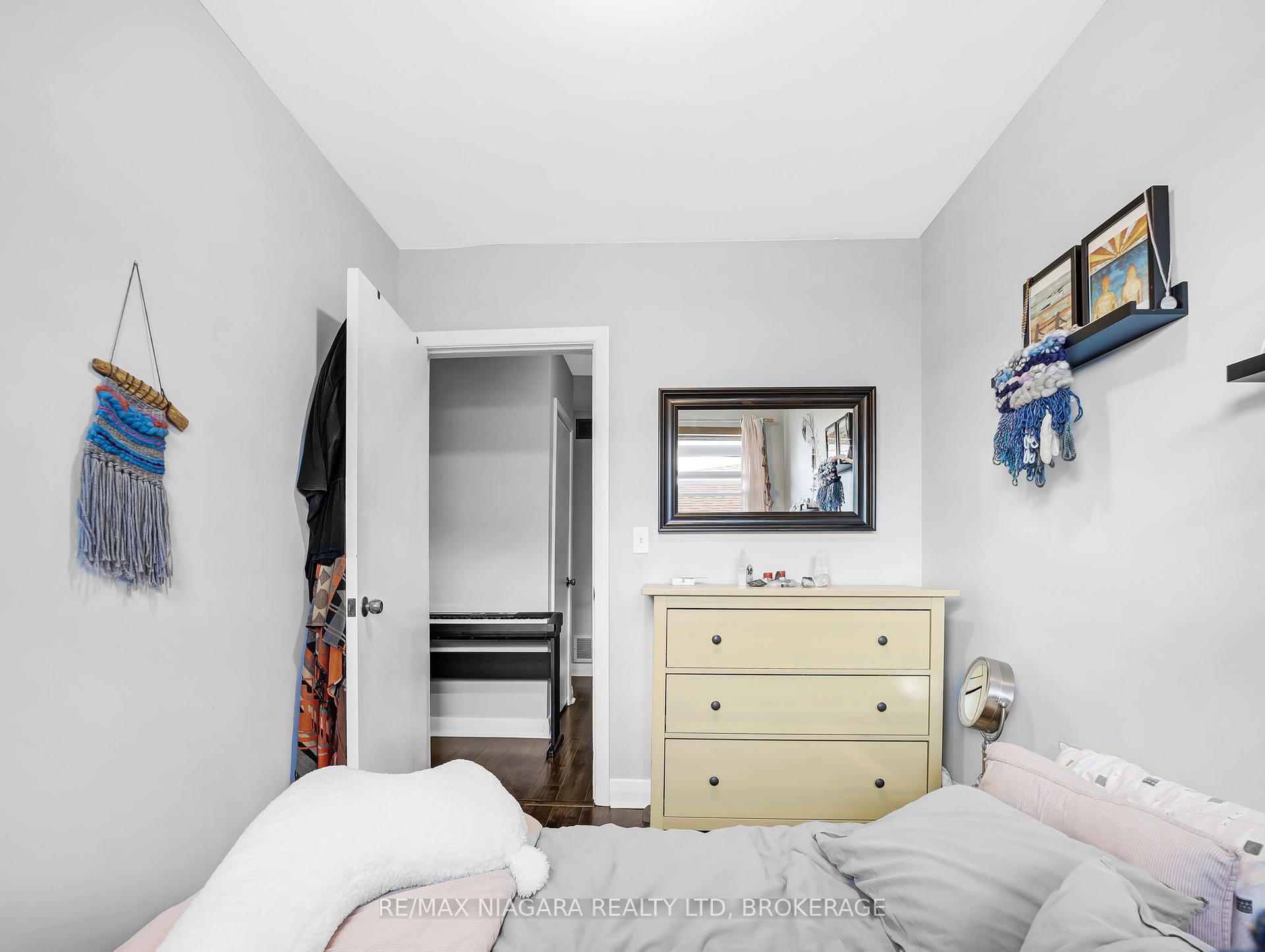 Photo 23 of 85 Diffin Drive, Welland, Prince Charles — HOMEH