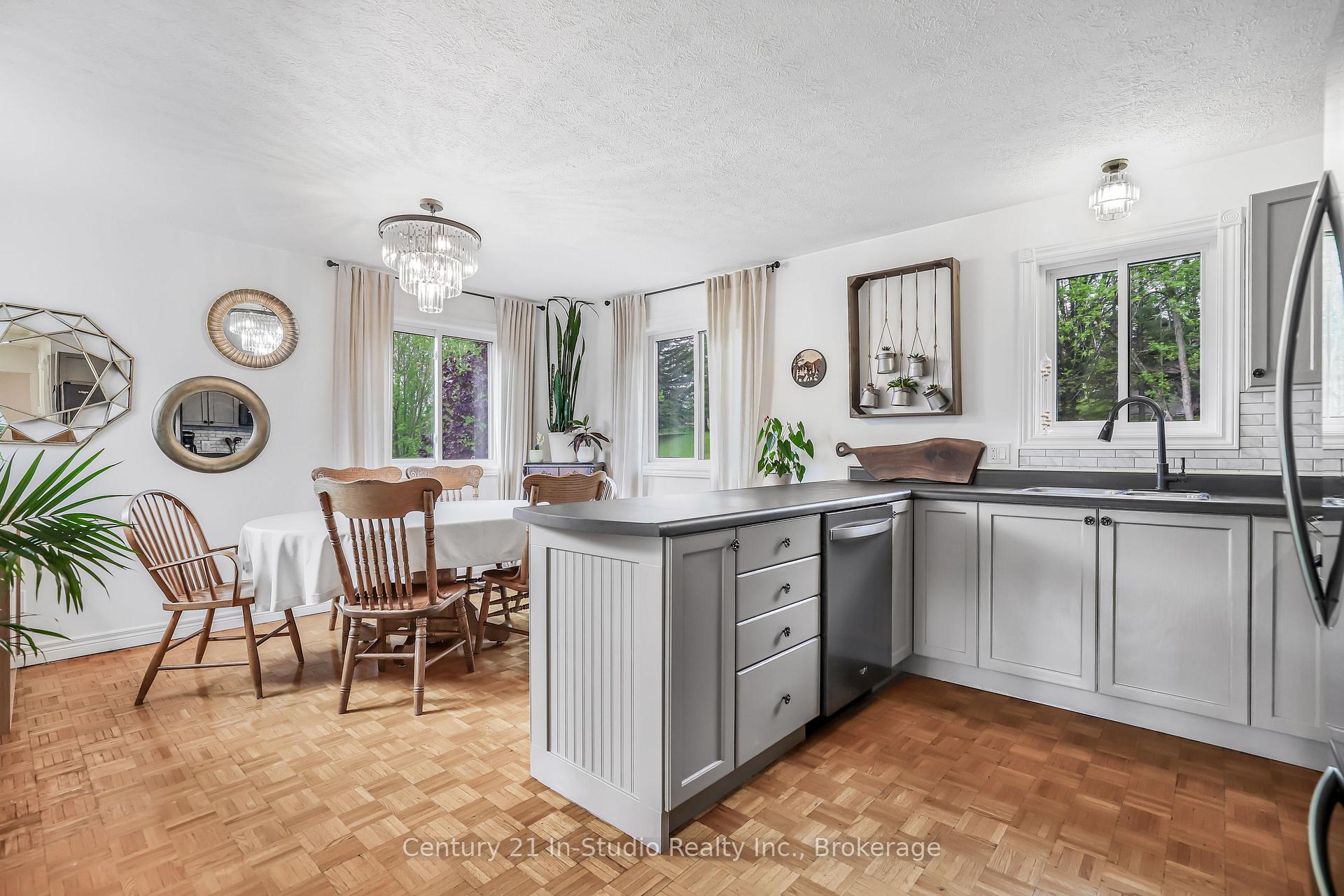 Photo 17 of 222 George Street S, Arran-Elderslie — HOMEH