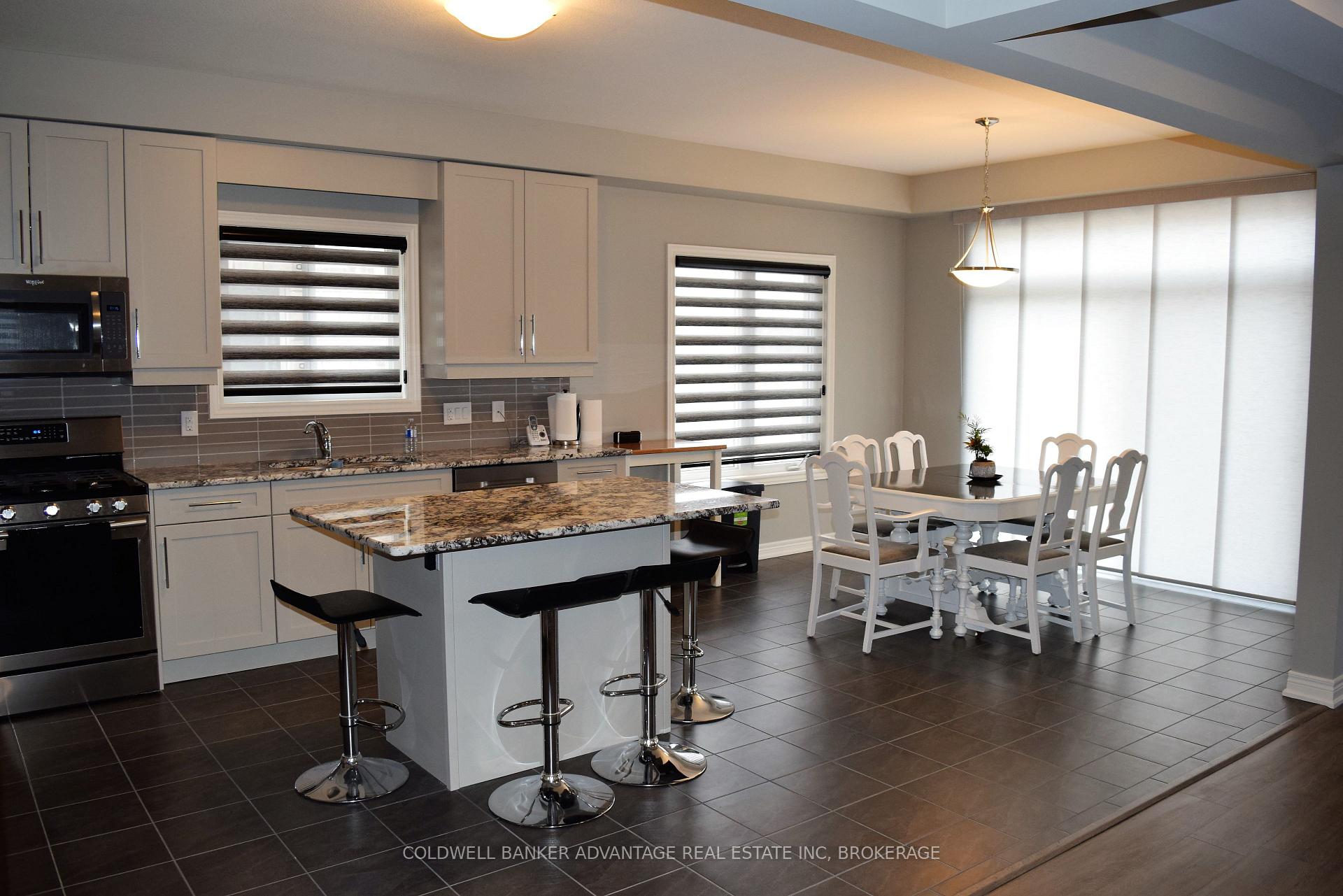 Photo 3 of 97 Crow Street S, Welland, Coyle Creek — HOMEH