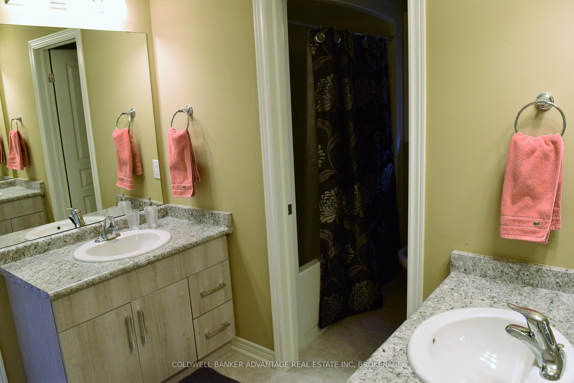 Photo 10 of 97 Crow Street S, Welland, Coyle Creek — HOMEH