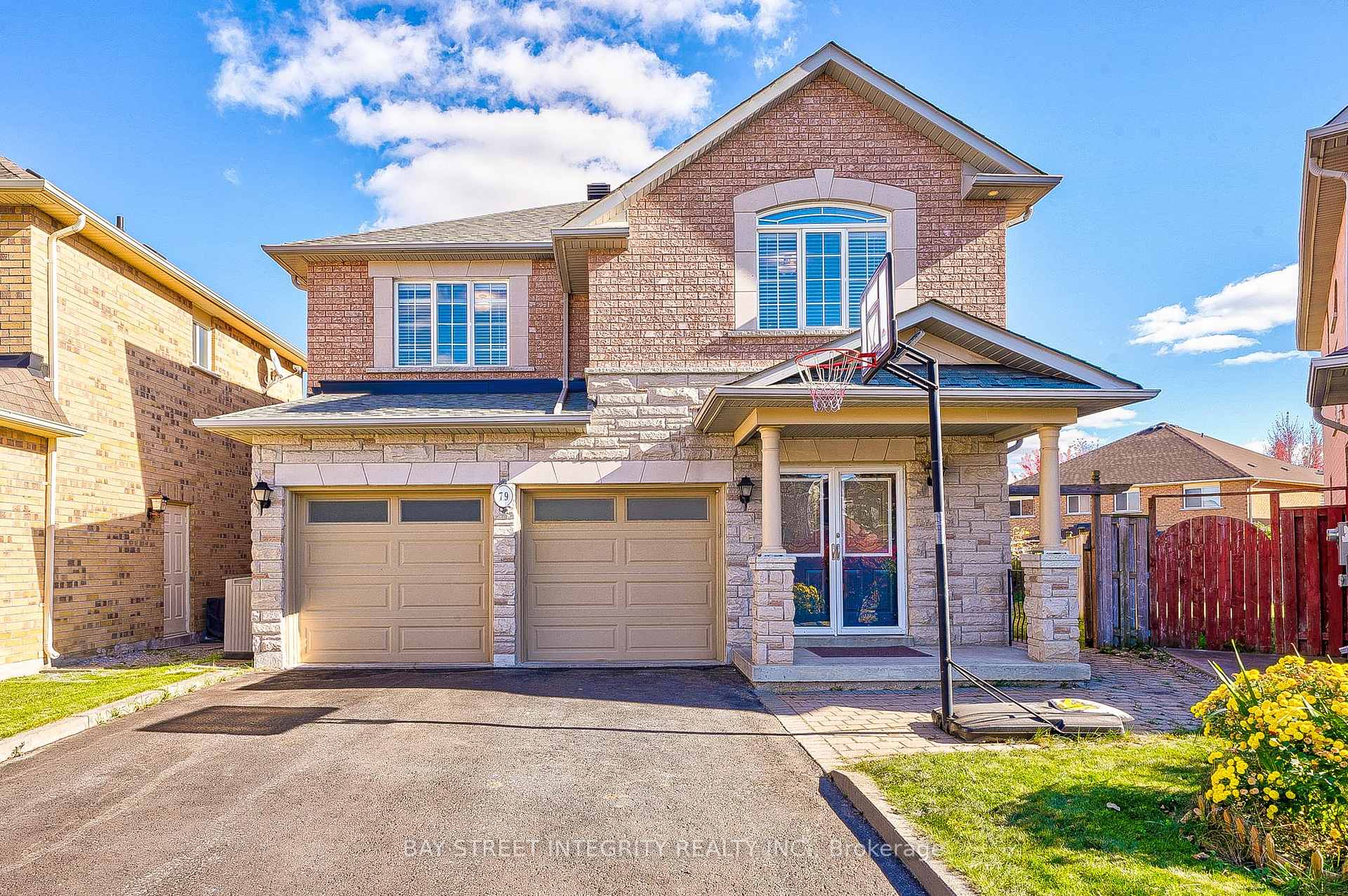 Photo 1 of 79 Westchester Crescent, Markham, Berczy — HOMEH