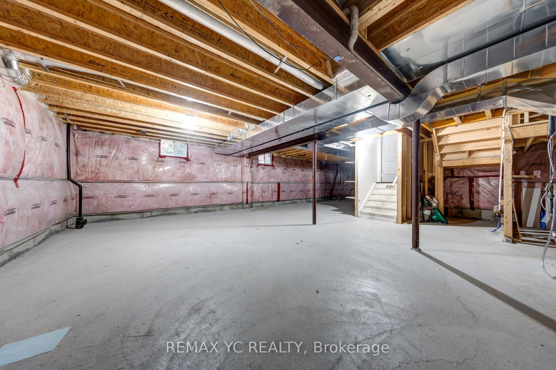Photo 39 of 7 Riverhill Drive, Vaughan, Patterson — HOMEH