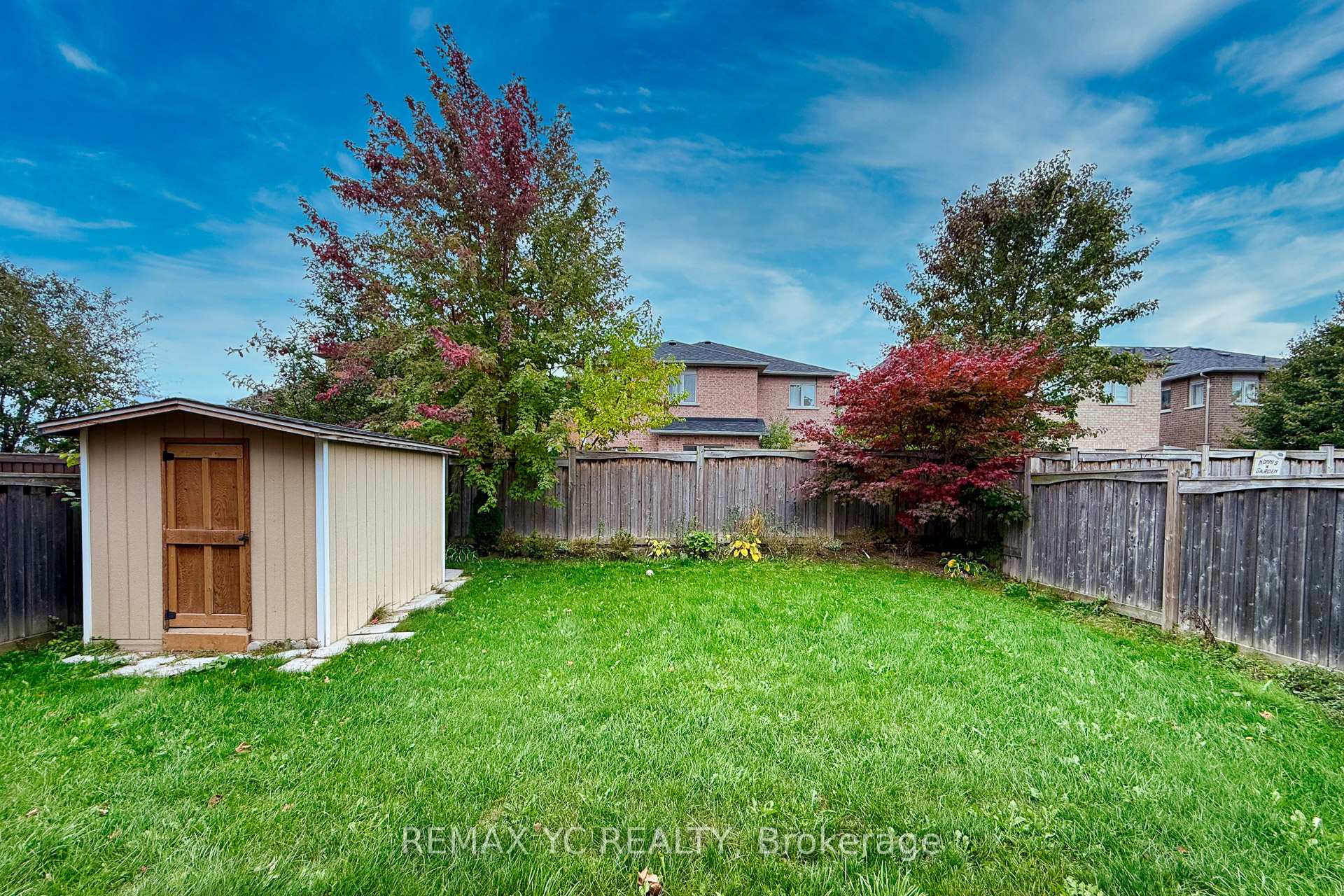 Photo 40 of 7 Riverhill Drive, Vaughan, Patterson — HOMEH
