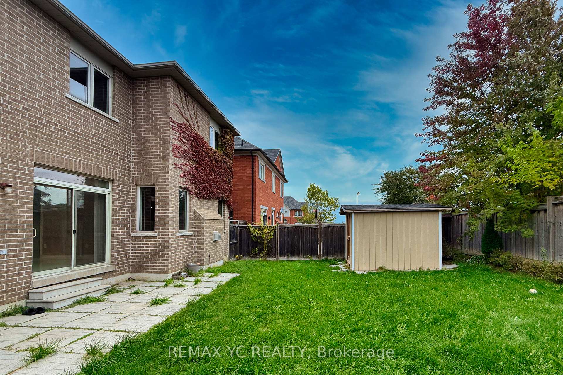 Photo 44 of 7 Riverhill Drive, Vaughan, Patterson — HOMEH