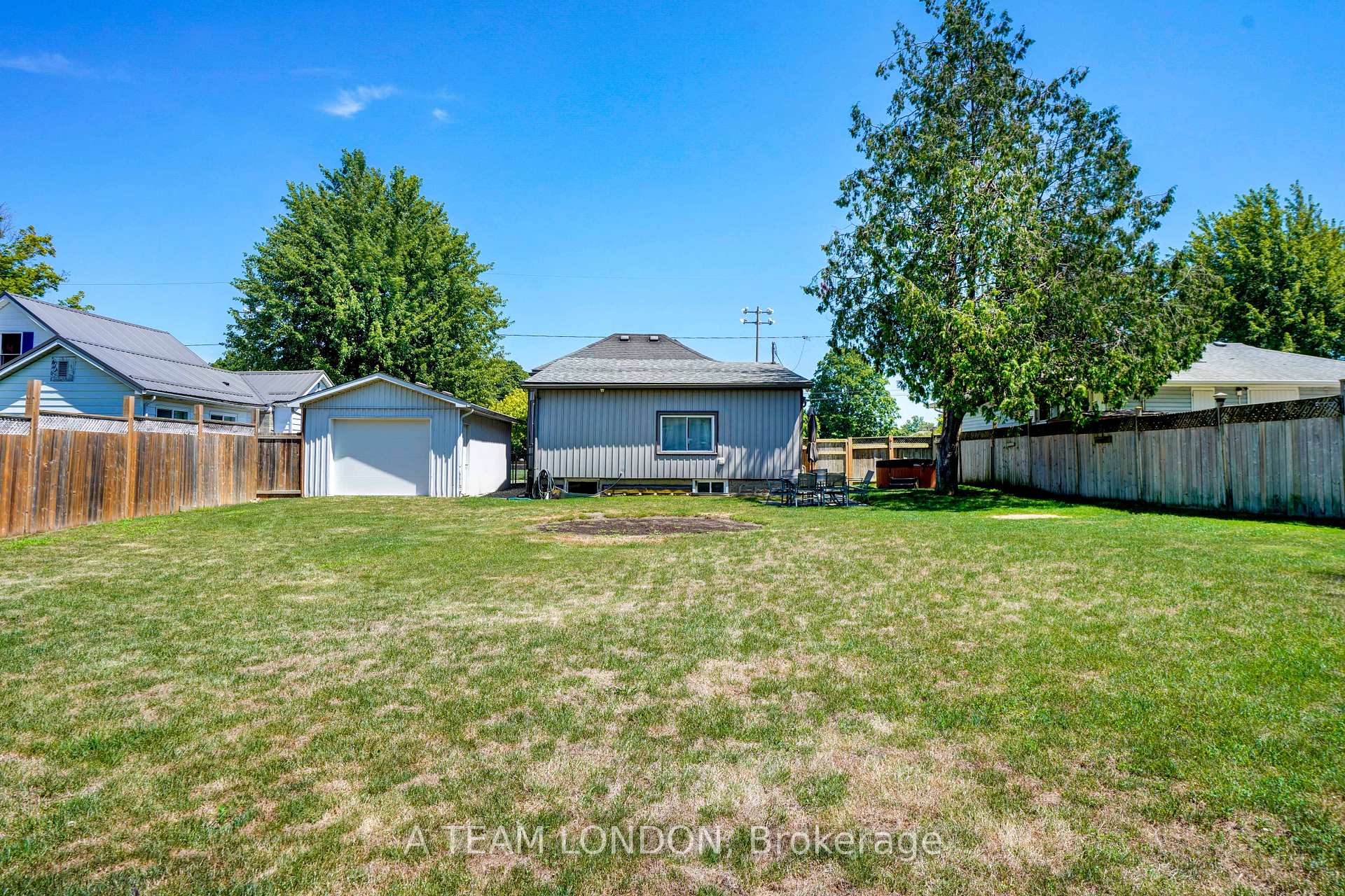 Photo 34 of 40 Rutherford Avenue, Aylmer — HOMEH