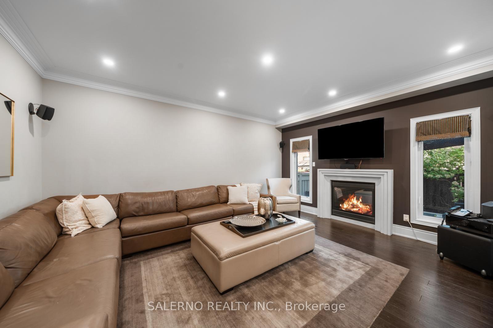 Photo 10 of 6 Filippazzo Road, Vaughan, Vellore Village — HOMEH