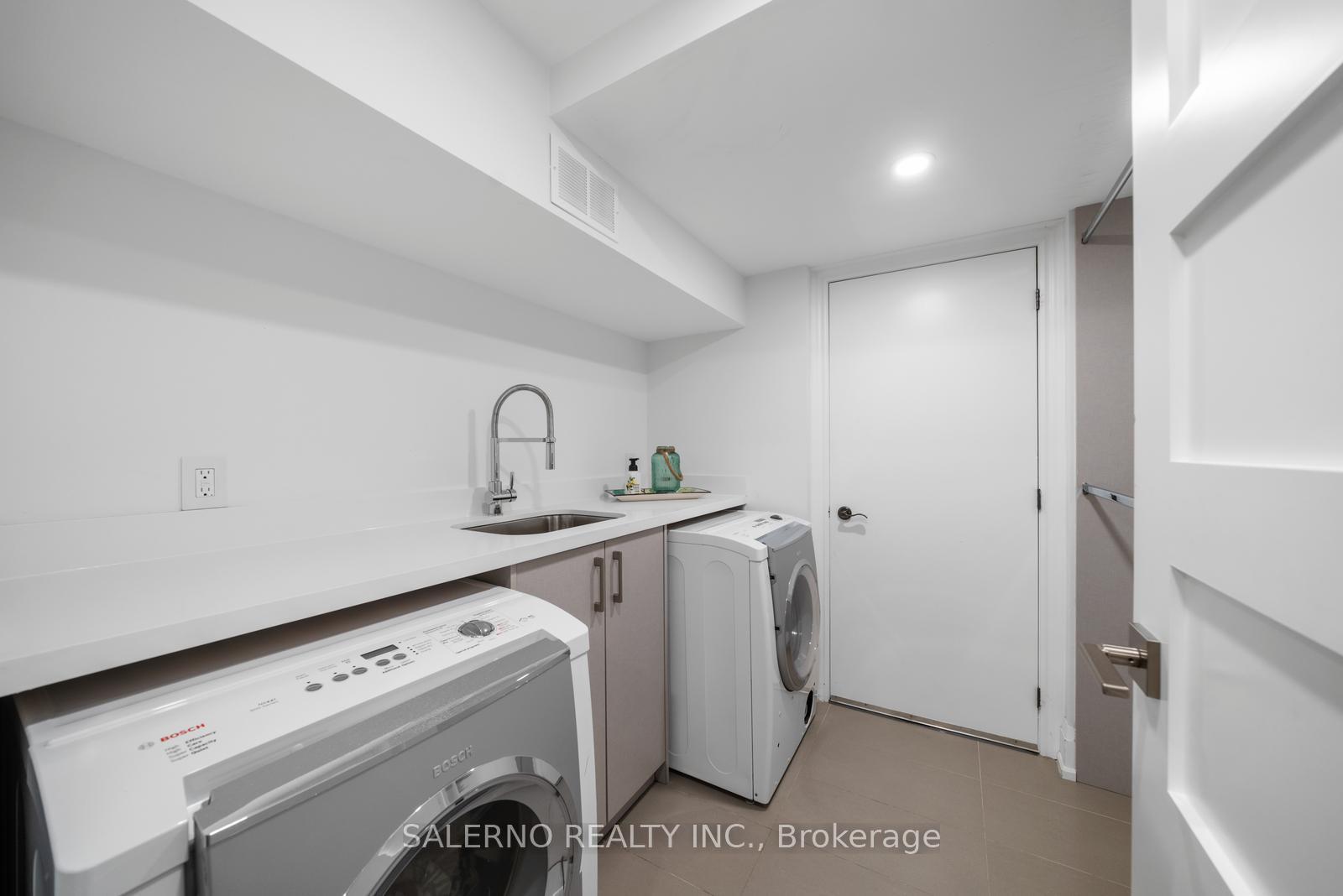 Photo 41 of 6 Filippazzo Road, Vaughan, Vellore Village — HOMEH