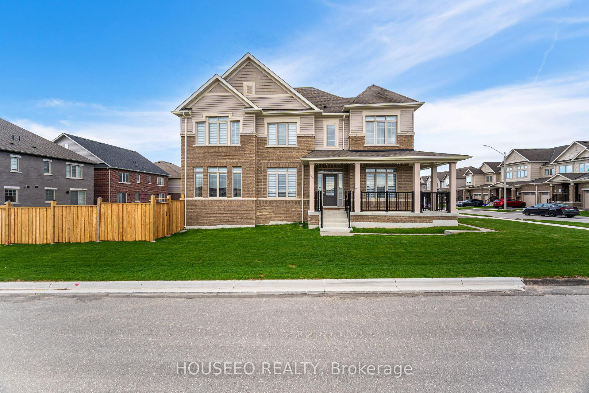 Photo 3 of 112 Sagewood Avenue, Barrie, Rural Barrie Southeast — HOMEH