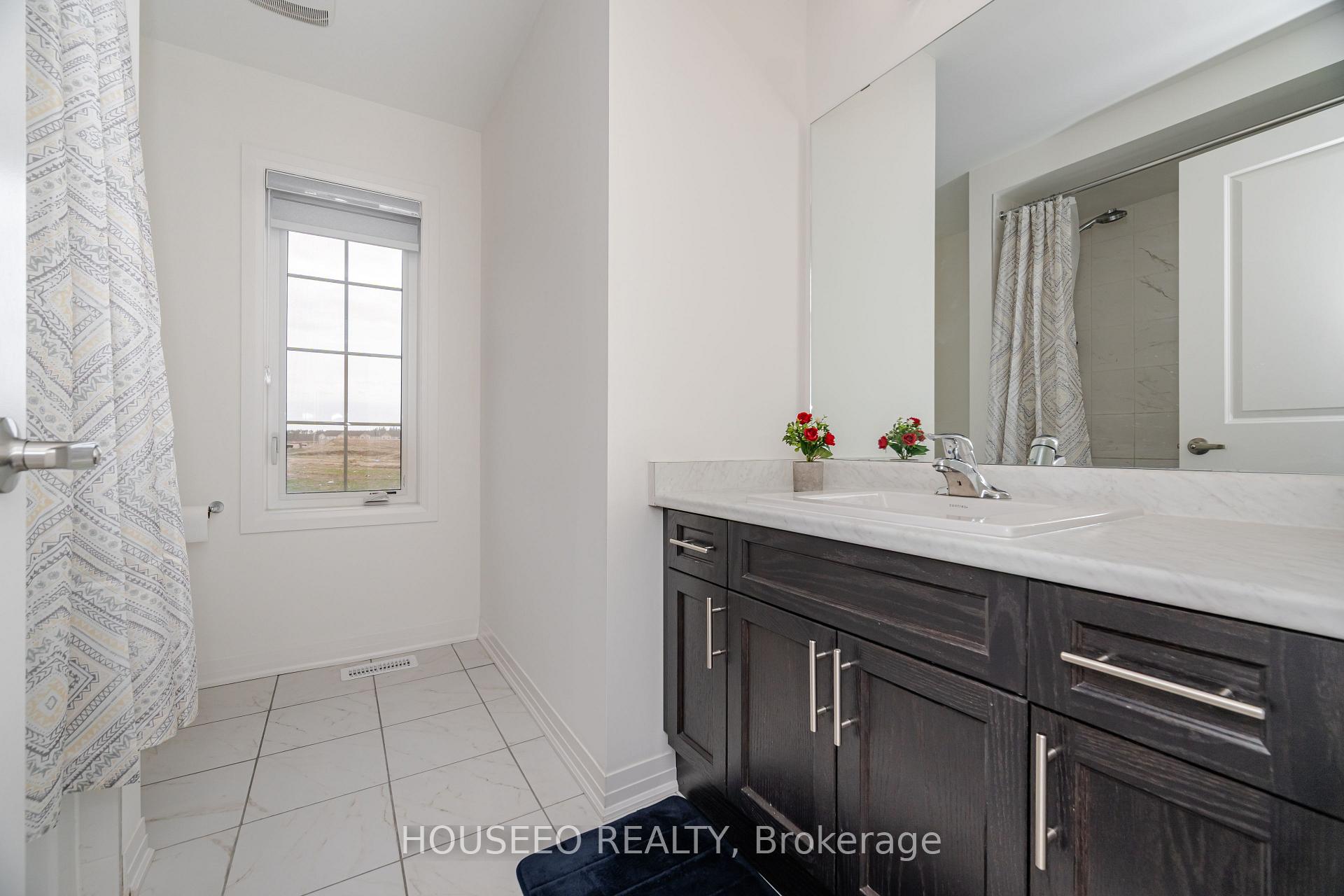 Photo 34 of 112 Sagewood Avenue, Barrie, Rural Barrie Southeast — HOMEH
