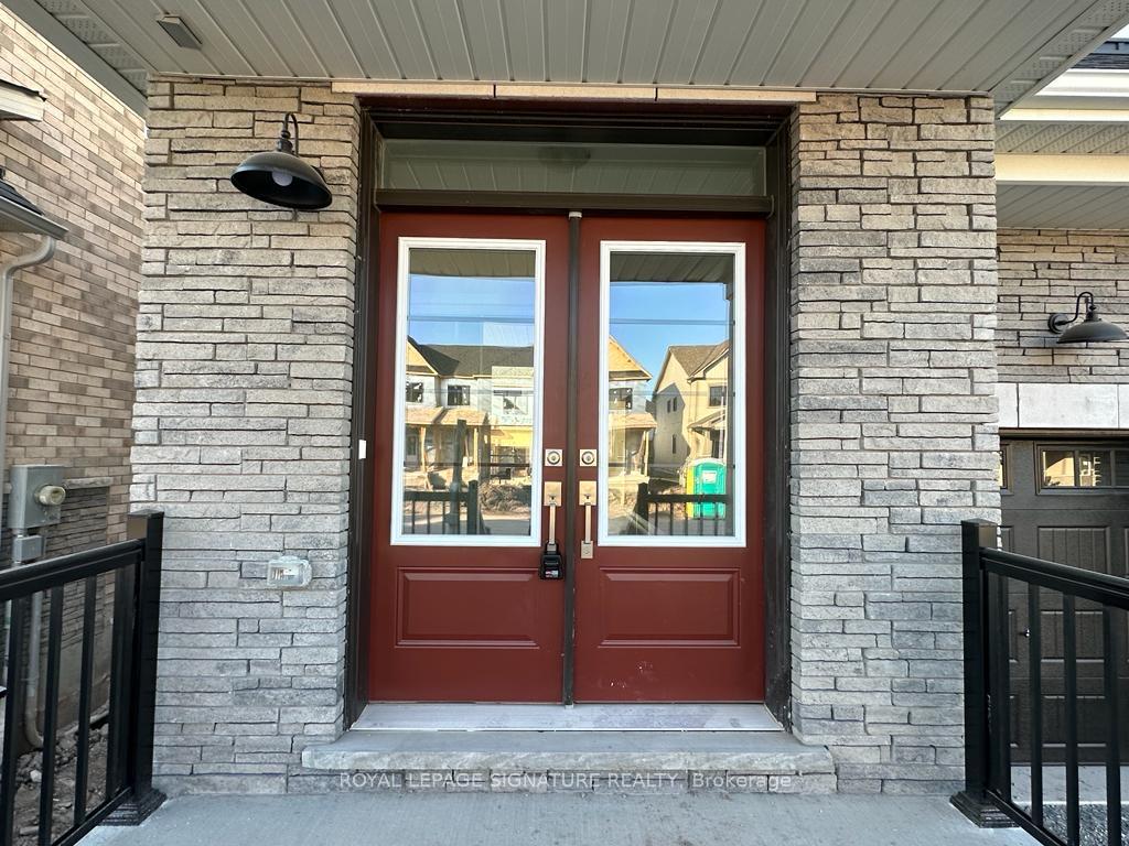Photo 4 of 37 Keelson Street, Welland, Dain City — HOMEH