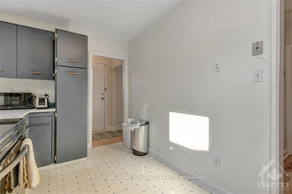 Photo 14 of 2141 Alta Vista Drive, Ottawa, Alta Vista/Faircrest Heights — HOMEH