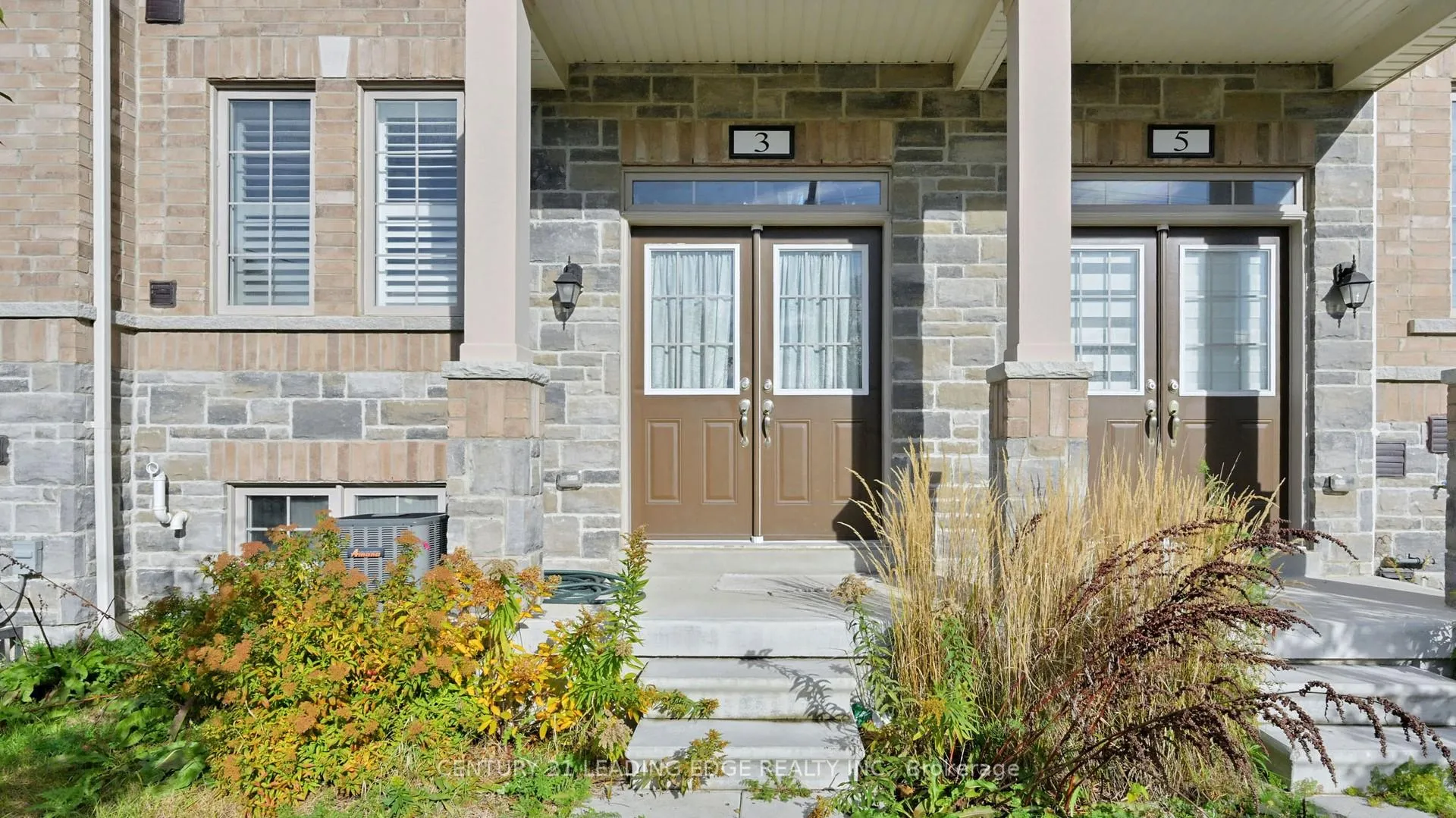 Photo 6 of 3 Royal Collection Way, Whitby, Lynde Creek — HOMEH