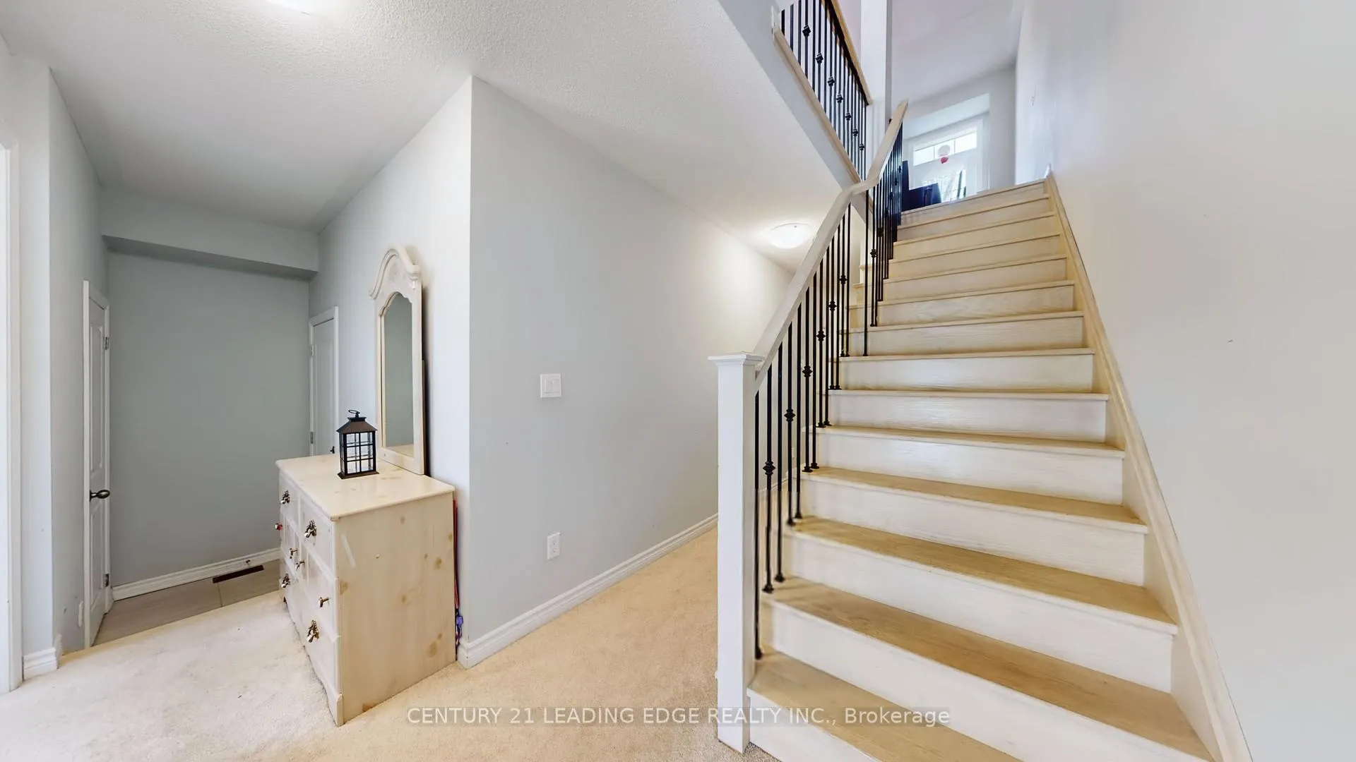 Photo 8 of 3 Royal Collection Way, Whitby, Lynde Creek — HOMEH