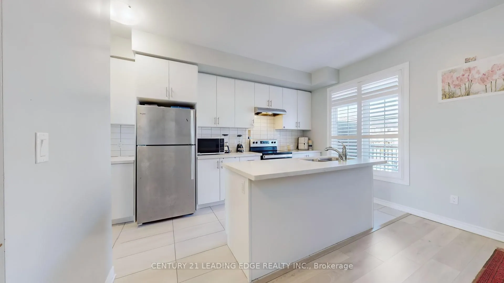 Photo 16 of 3 Royal Collection Way, Whitby, Lynde Creek — HOMEH