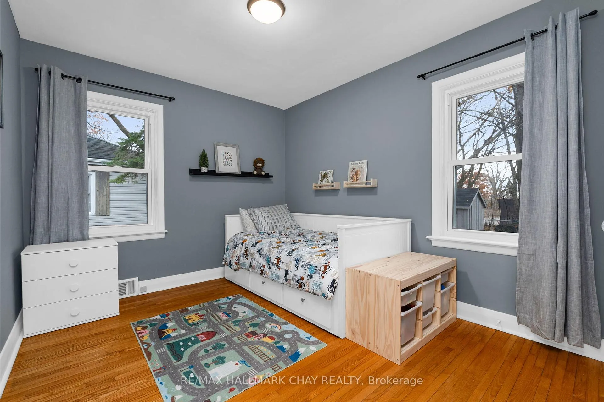 Photo 13 of 97 Napier Street, Barrie, Codrington — HOMEH