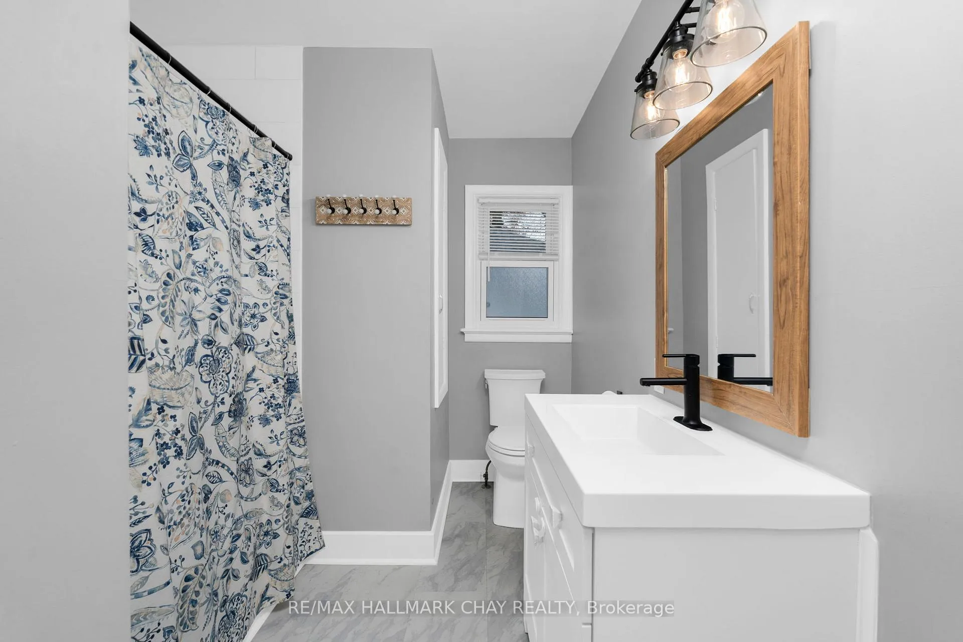 Photo 16 of 97 Napier Street, Barrie, Codrington — HOMEH