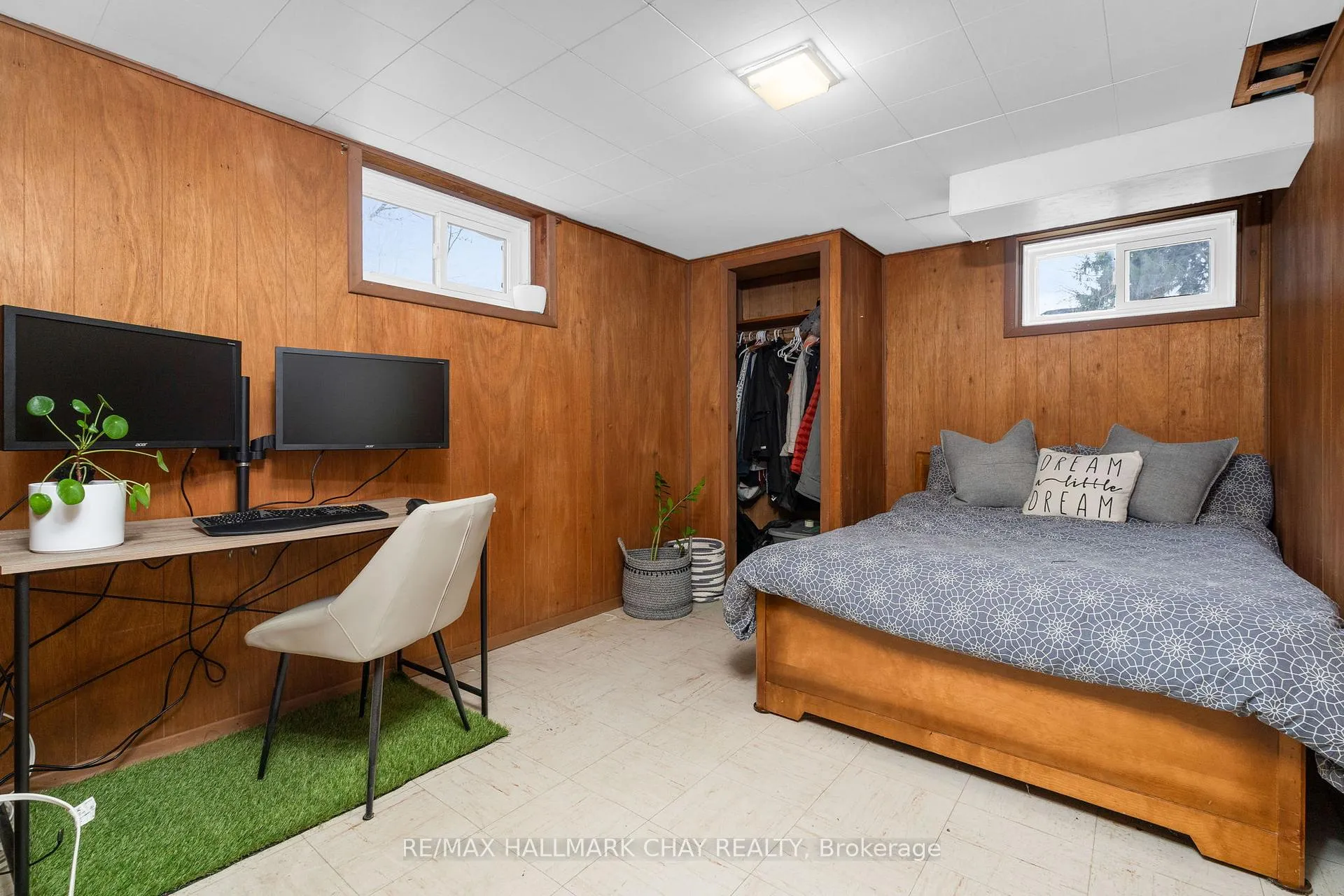 Photo 19 of 97 Napier Street, Barrie, Codrington — HOMEH