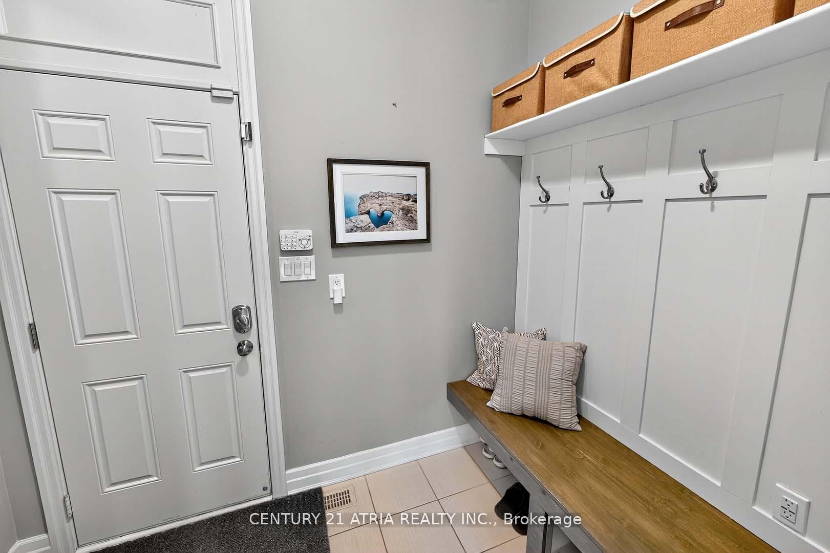 Photo 17 of 43 Novan Crescent, Aurora, Rural Aurora — HOMEH