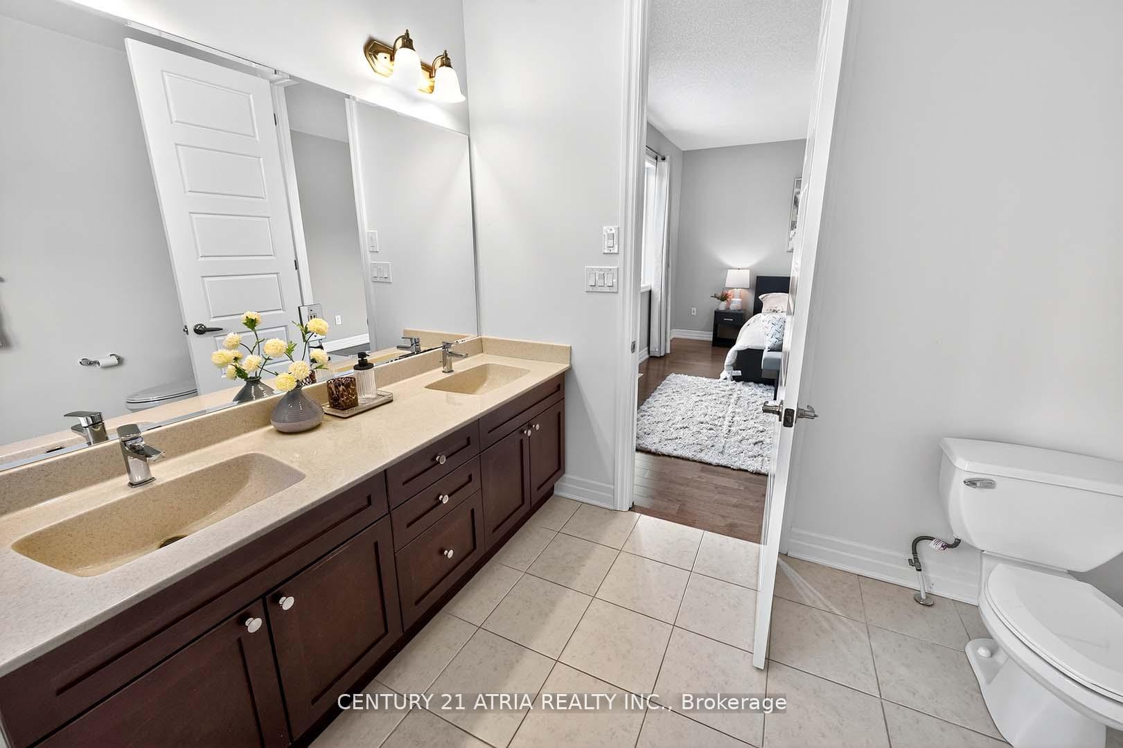 Photo 26 of 43 Novan Crescent, Aurora, Rural Aurora — HOMEH