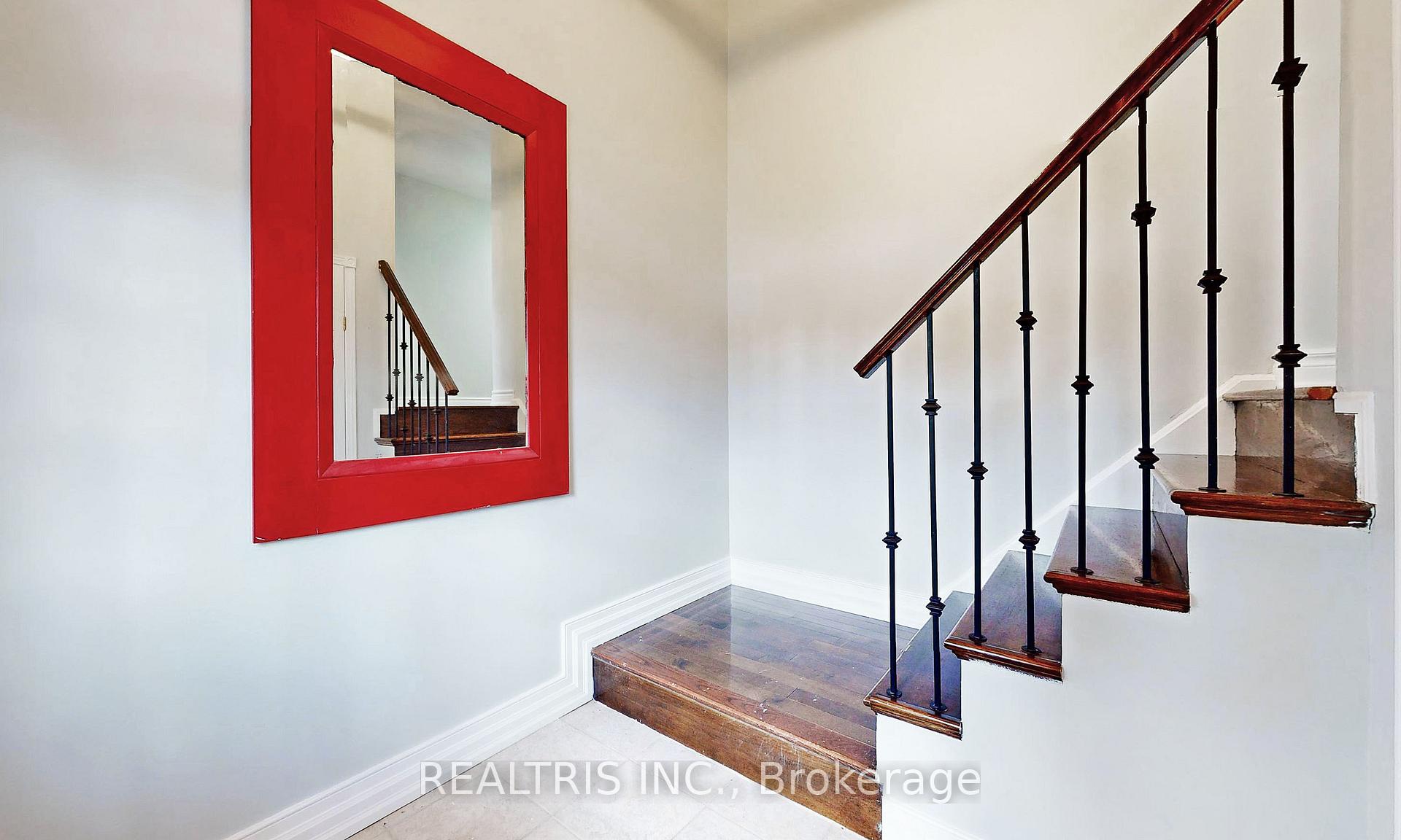 Photo 3 of Unit Upper, 113 Bassett Boulevard, Whitby, Pringle Creek — HOMEH