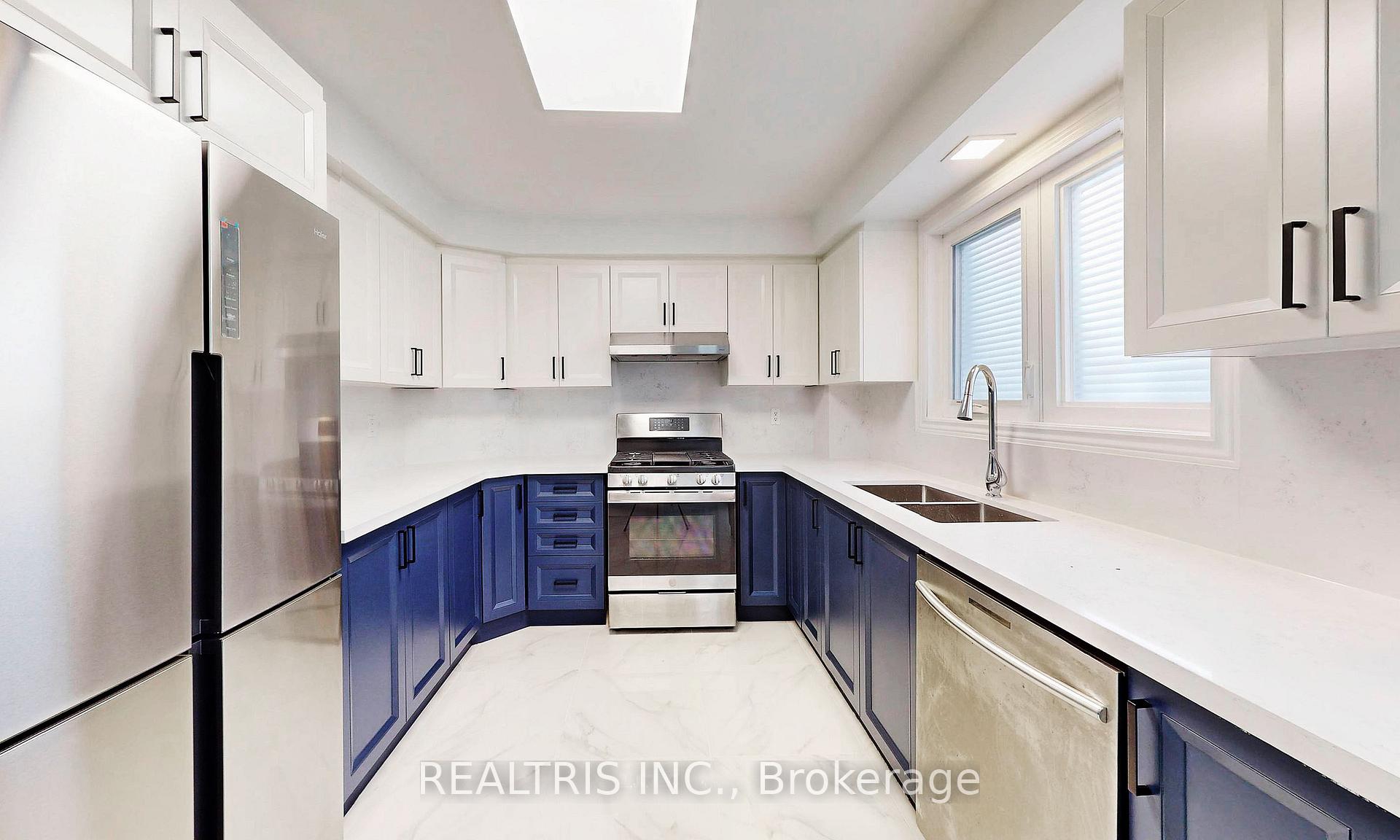 Photo 11 of Unit Upper, 113 Bassett Boulevard, Whitby, Pringle Creek — HOMEH