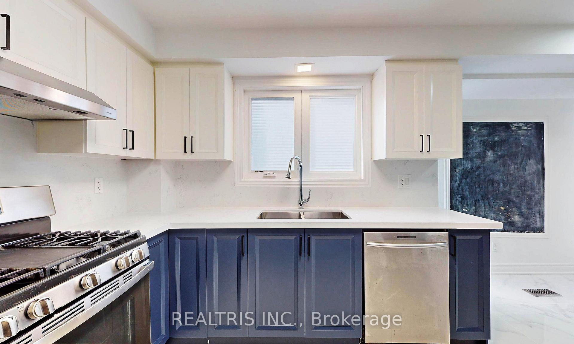 Photo 14 of Unit Upper, 113 Bassett Boulevard, Whitby, Pringle Creek — HOMEH