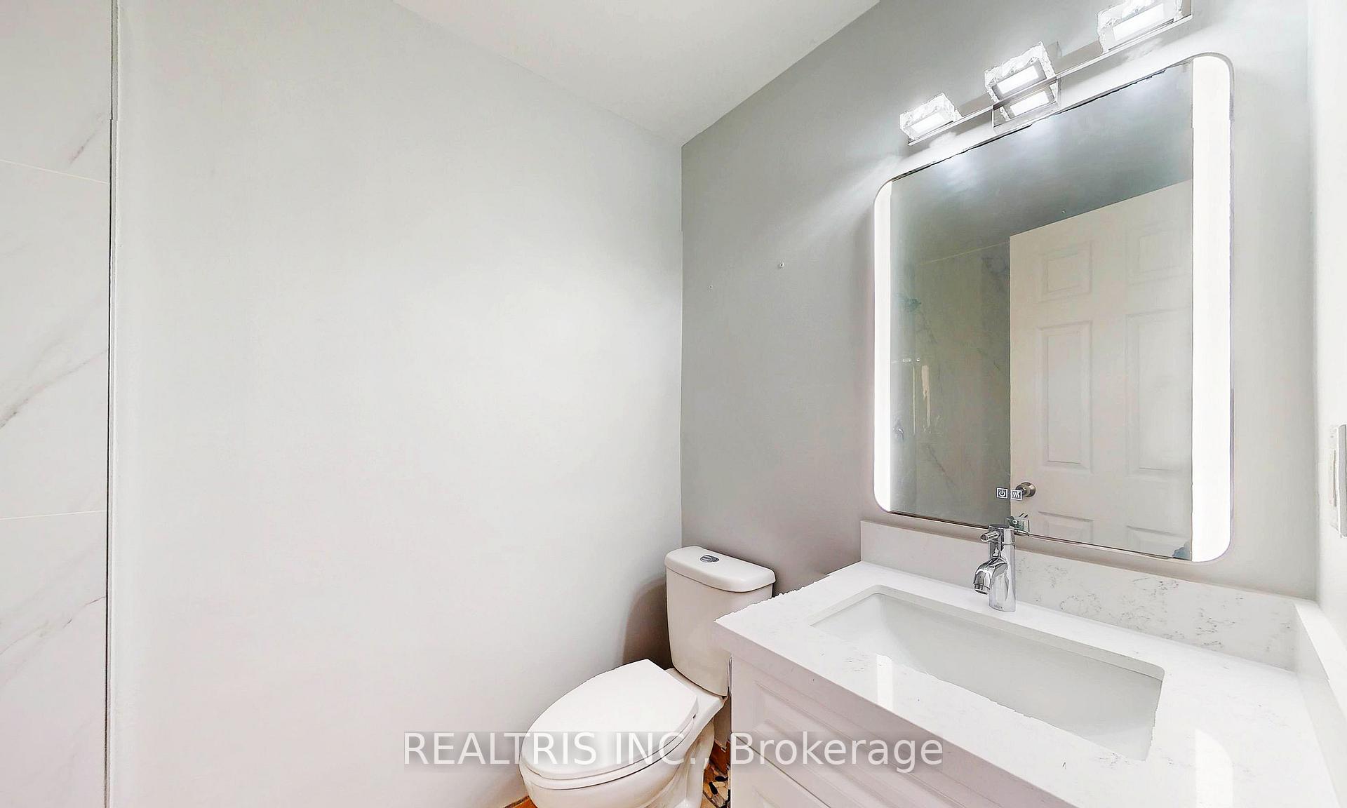 Photo 19 of Unit Upper, 113 Bassett Boulevard, Whitby, Pringle Creek — HOMEH