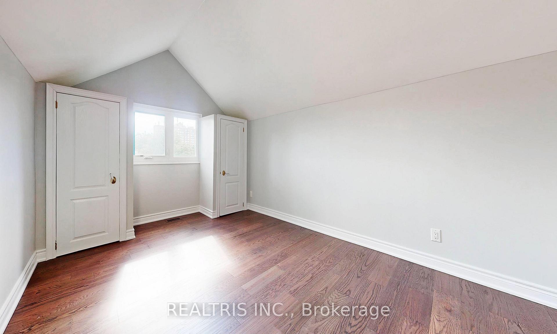 Photo 23 of Unit Upper, 113 Bassett Boulevard, Whitby, Pringle Creek — HOMEH