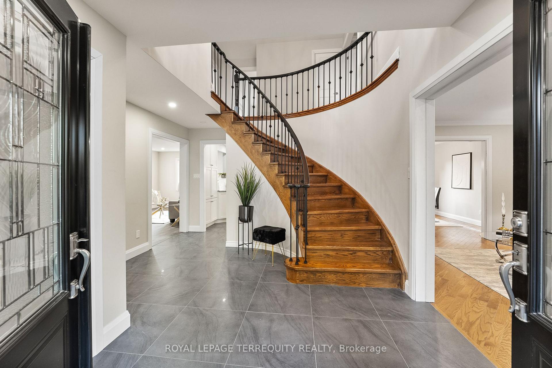 Photo 6 of 77 Ingleborough Drive, Whitby, Blue Grass Meadows — HOMEH