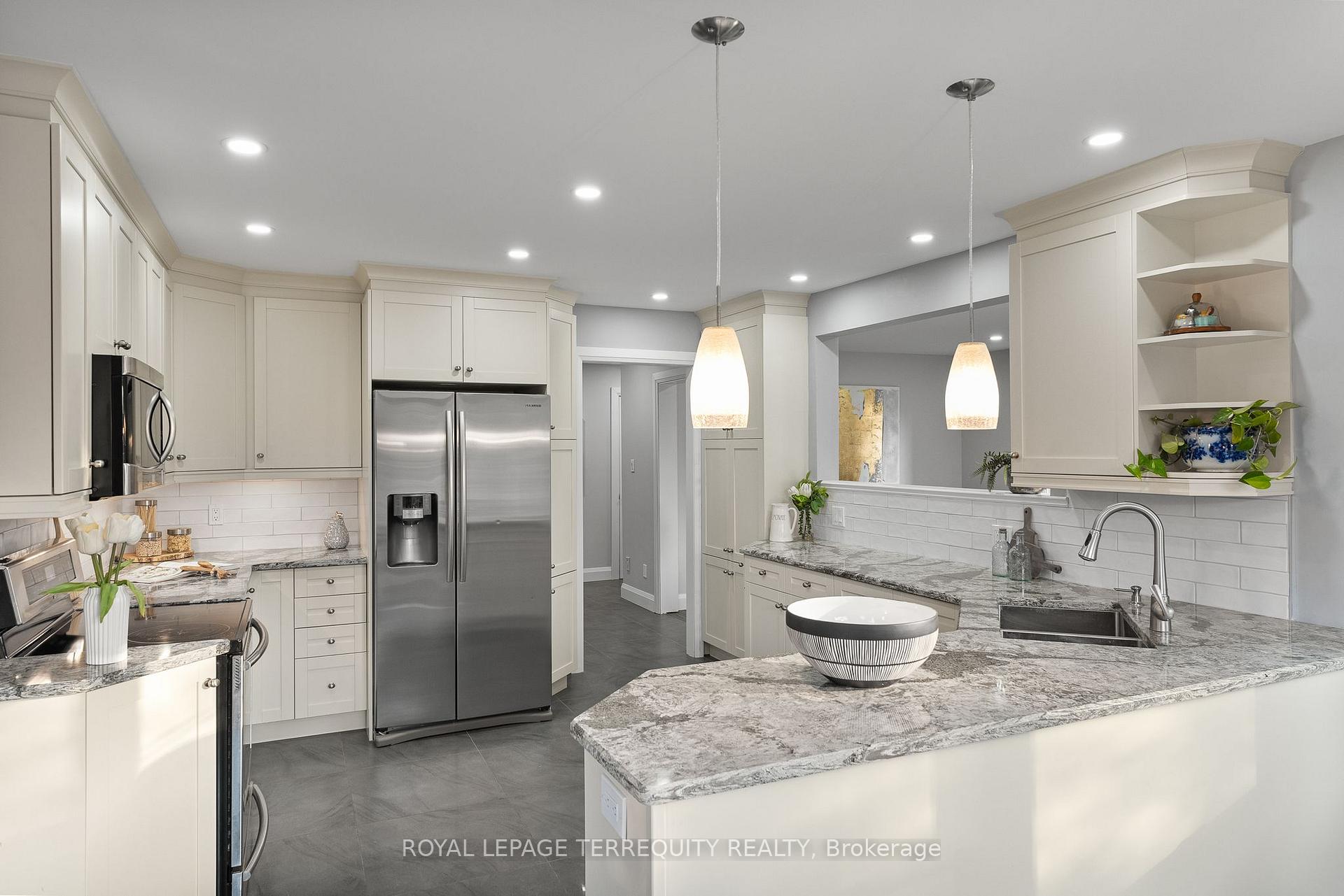 Photo 16 of 77 Ingleborough Drive, Whitby, Blue Grass Meadows — HOMEH