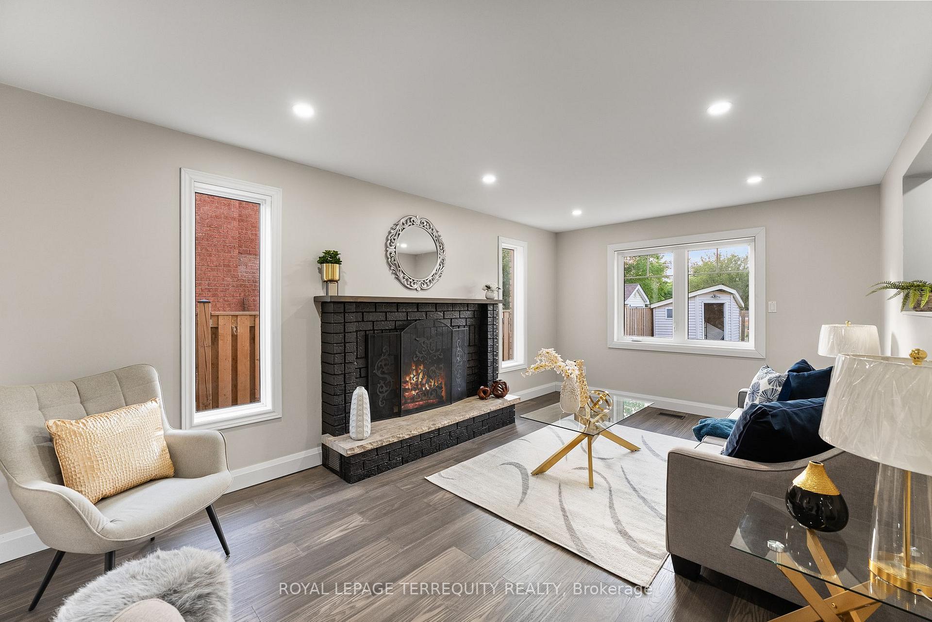 Photo 19 of 77 Ingleborough Drive, Whitby, Blue Grass Meadows — HOMEH