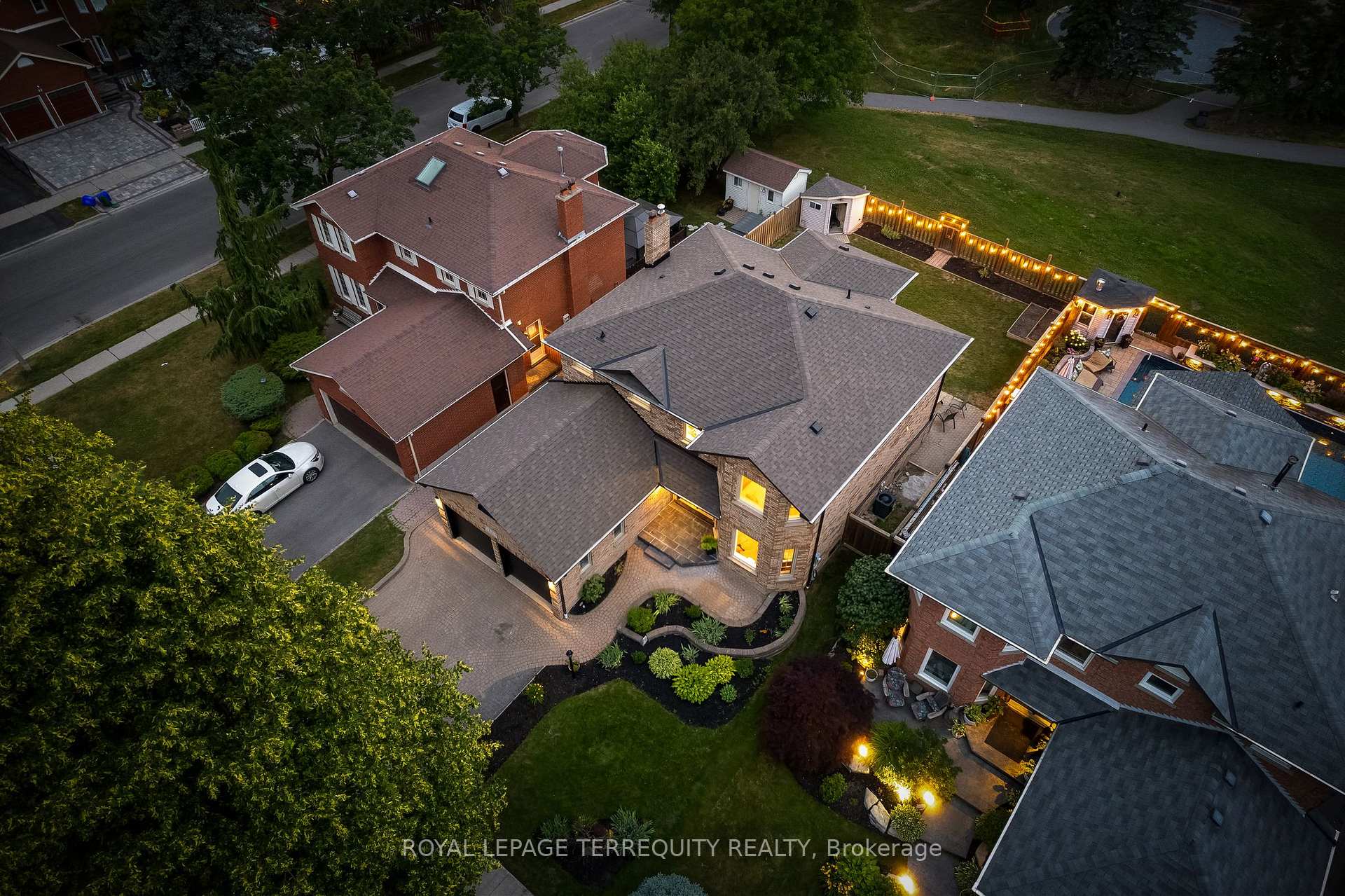 Photo 46 of 77 Ingleborough Drive, Whitby, Blue Grass Meadows — HOMEH