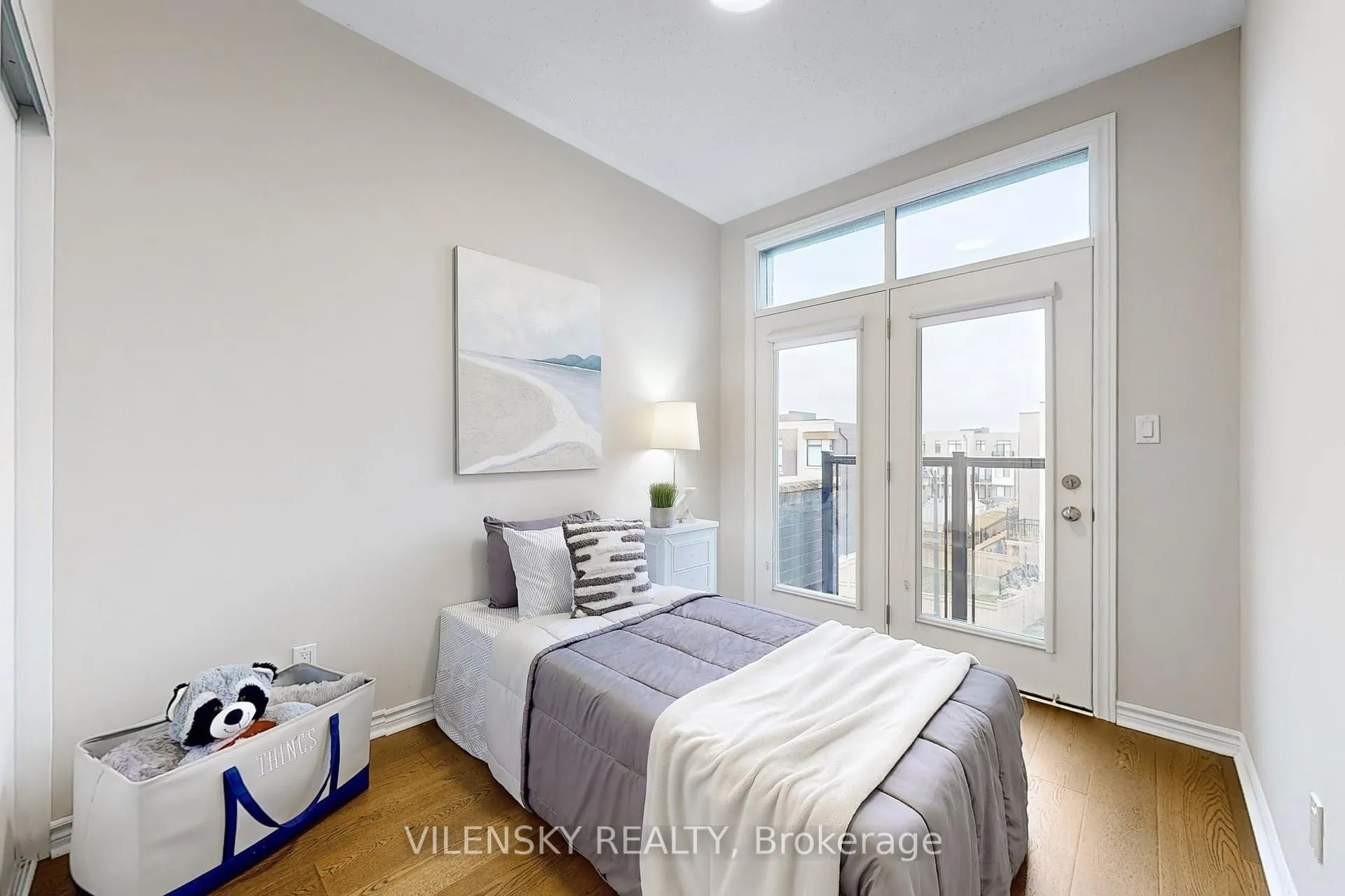Photo 24 of 162 Golden Trail, Vaughan, Patterson — HOMEH