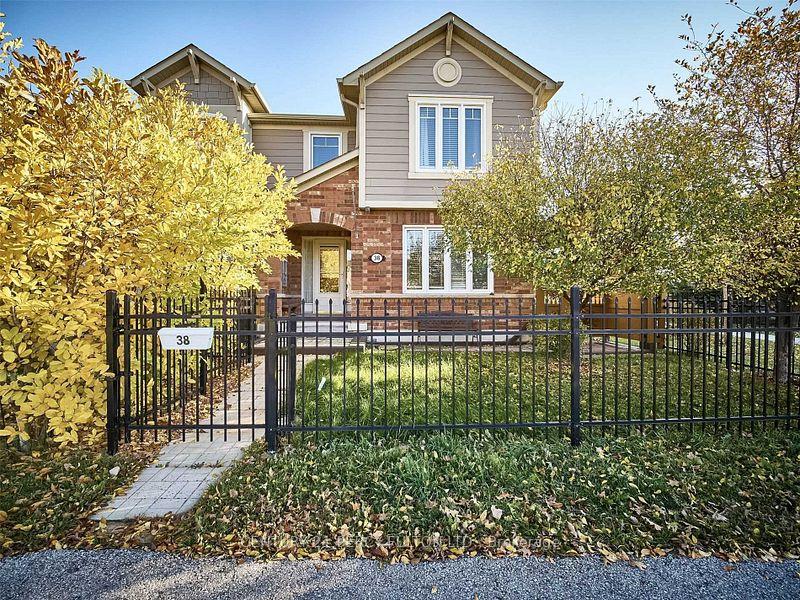 Photo 1 of 38 Gas Lamp Lane, Markham, Cornell — HOMEH