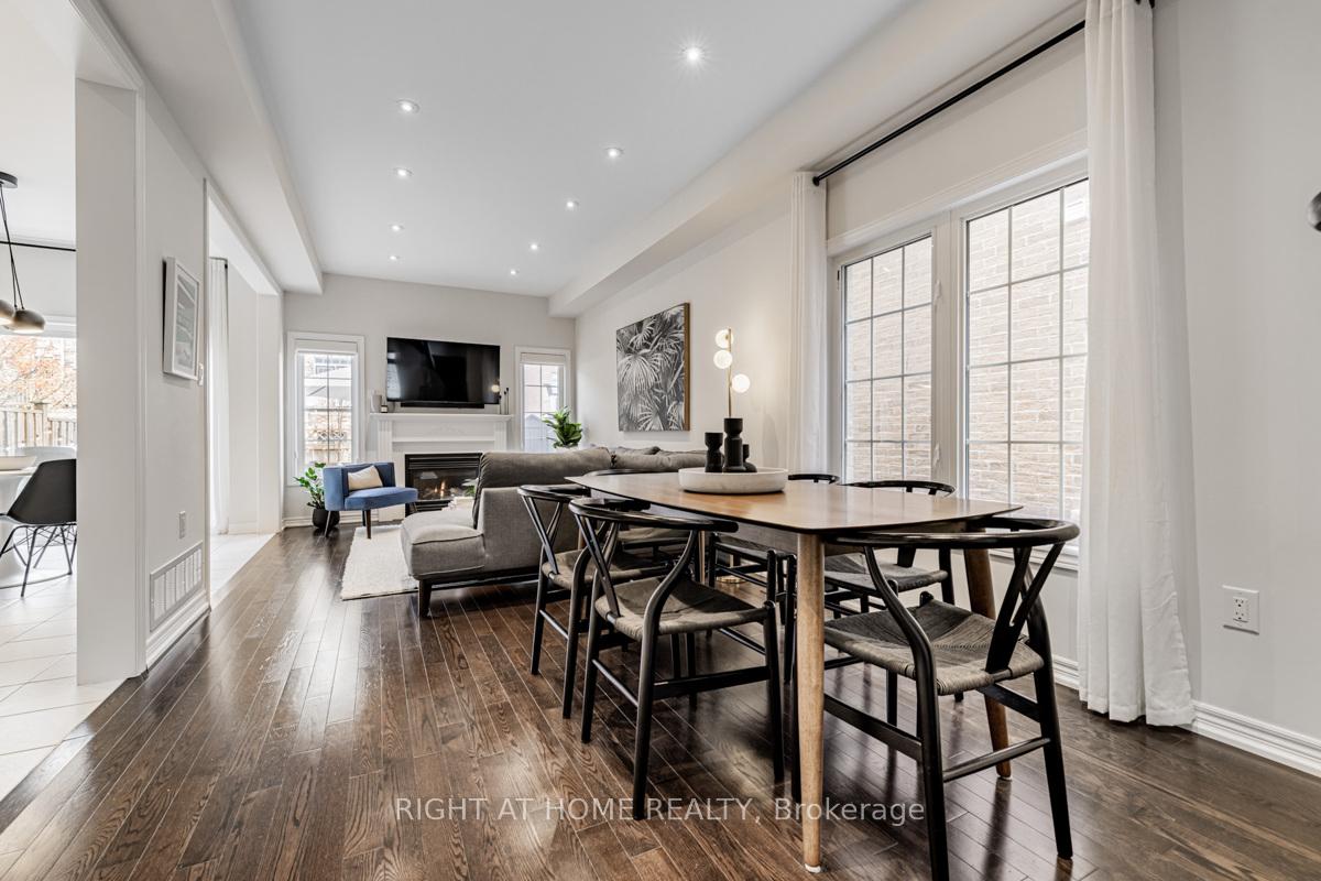 Photo 5 of 159 Fimco Crescent, Markham, Greensborough — HOMEH