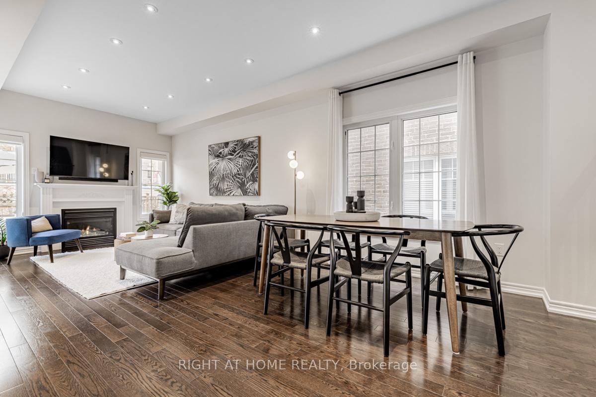 Photo 6 of 159 Fimco Crescent, Markham, Greensborough — HOMEH