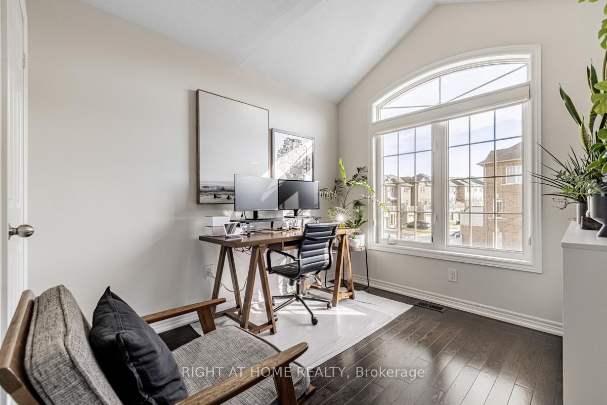 Photo 18 of 159 Fimco Crescent, Markham, Greensborough — HOMEH