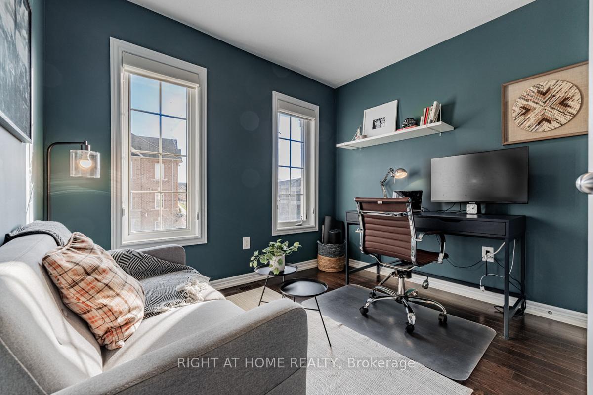 Photo 24 of 159 Fimco Crescent, Markham, Greensborough — HOMEH