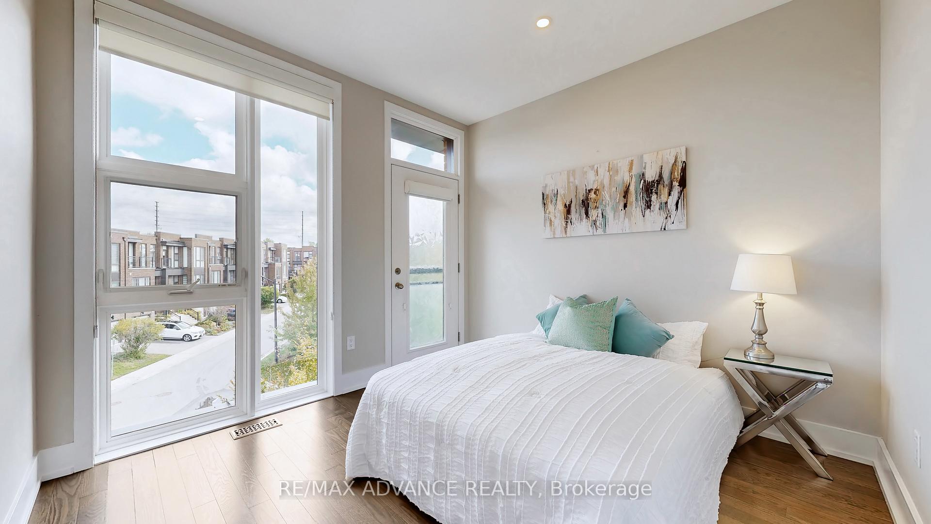Photo 29 of 32 Crestridge Drive, Vaughan, Patterson — HOMEH