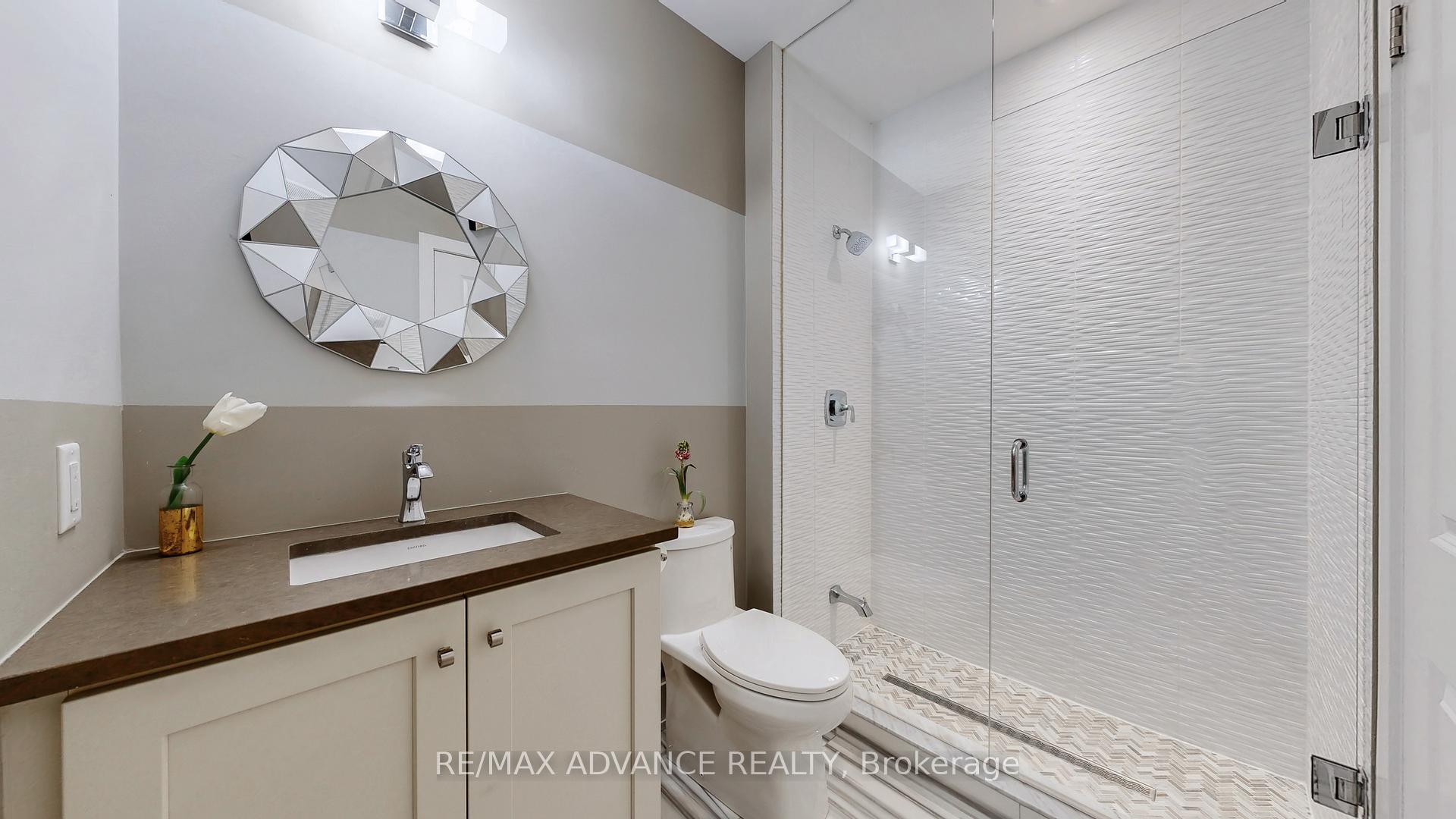 Photo 35 of 32 Crestridge Drive, Vaughan, Patterson — HOMEH