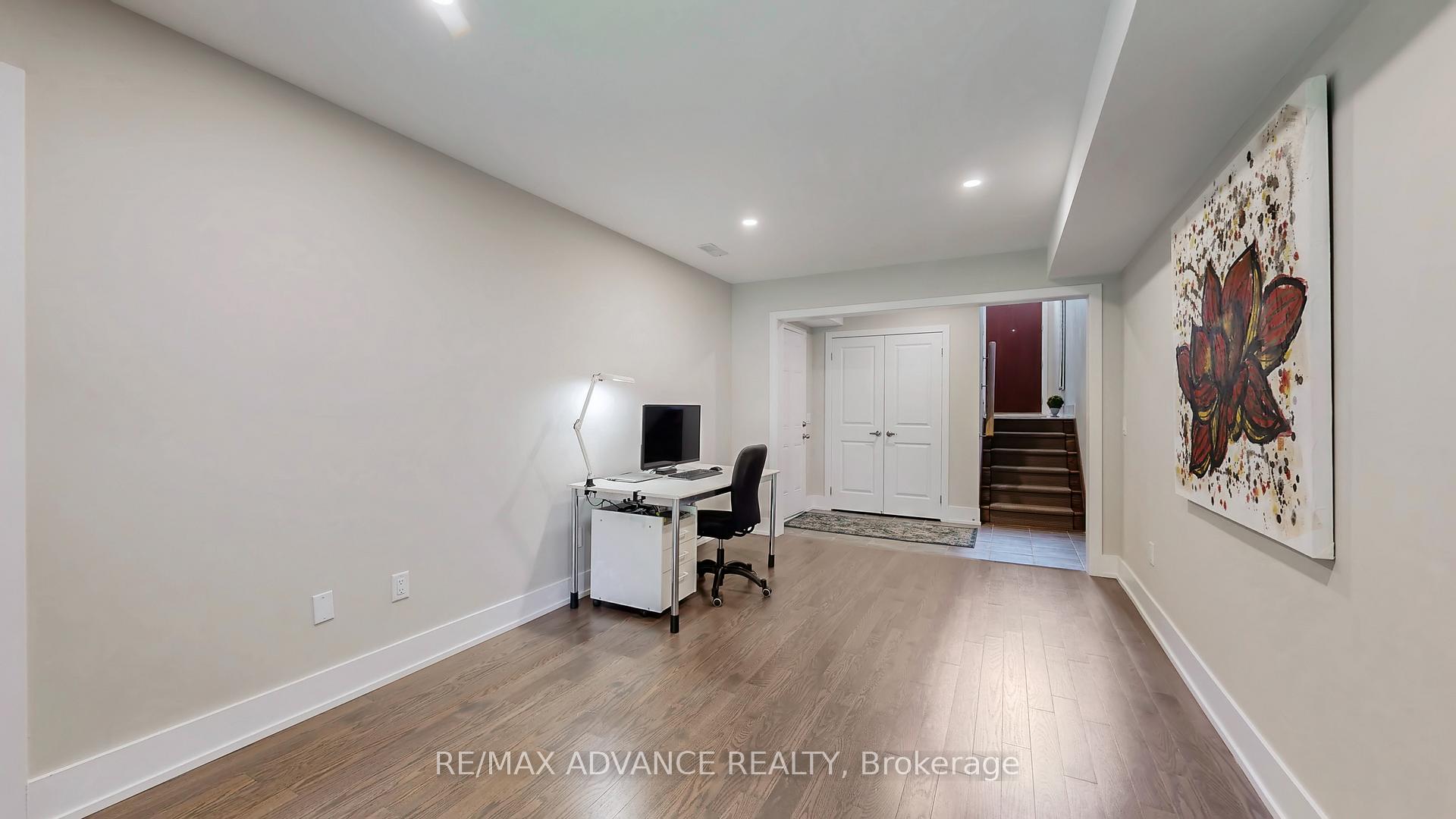 Photo 39 of 32 Crestridge Drive, Vaughan, Patterson — HOMEH