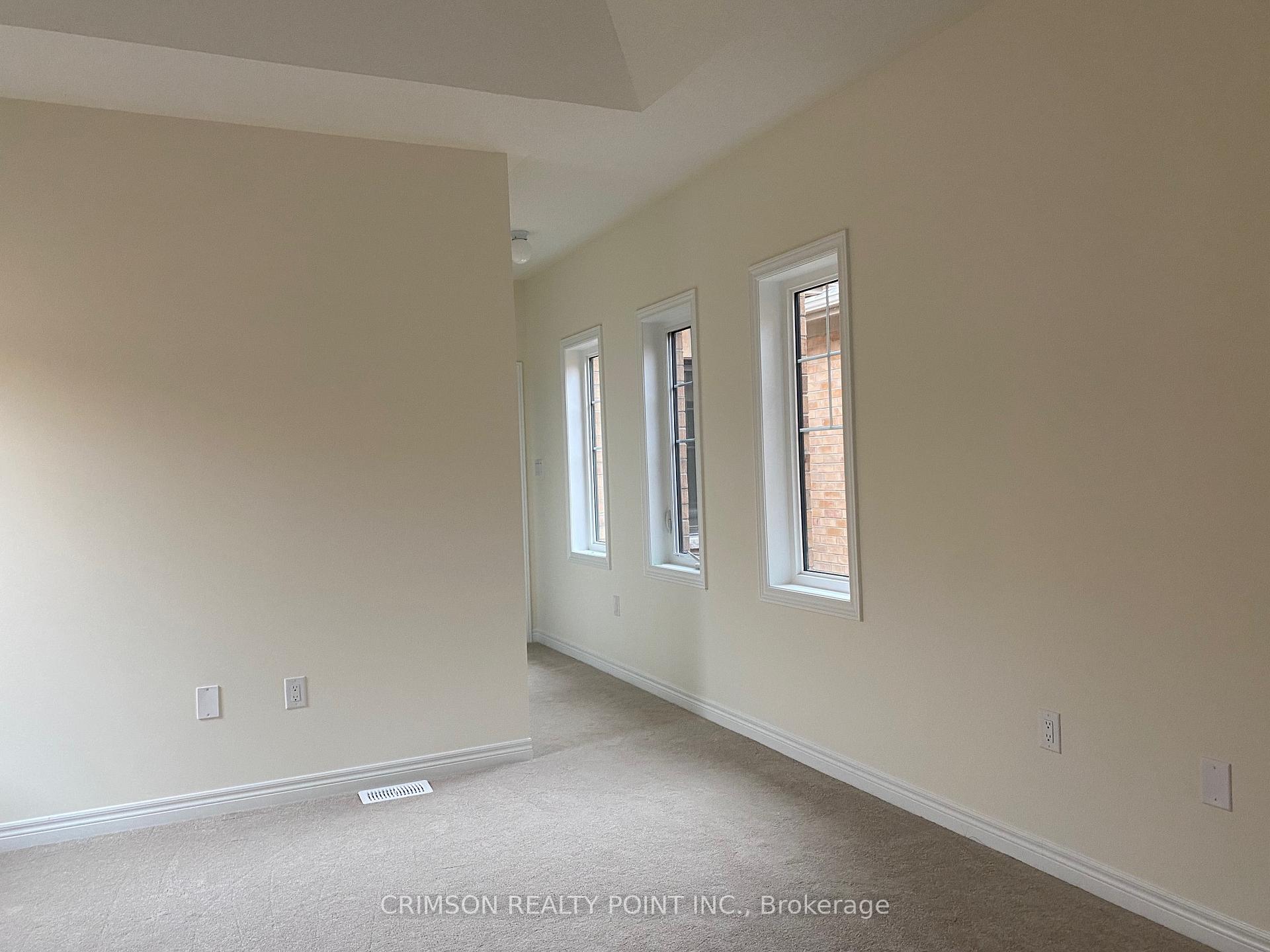 Photo 4 of 24 Thelma Drive, Whitby, Rural Whitby — HOMEH