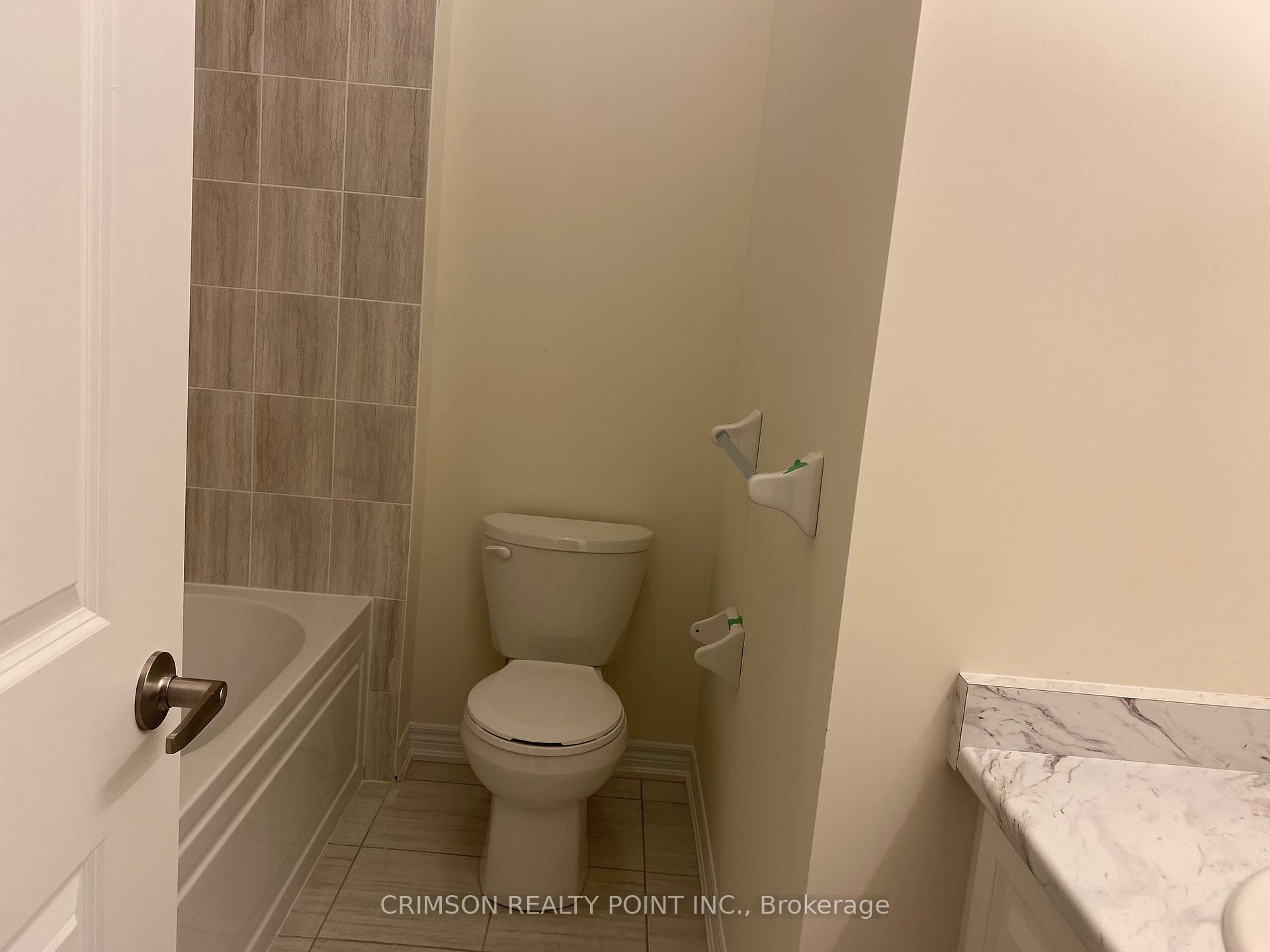 Photo 8 of 24 Thelma Drive, Whitby, Rural Whitby — HOMEH