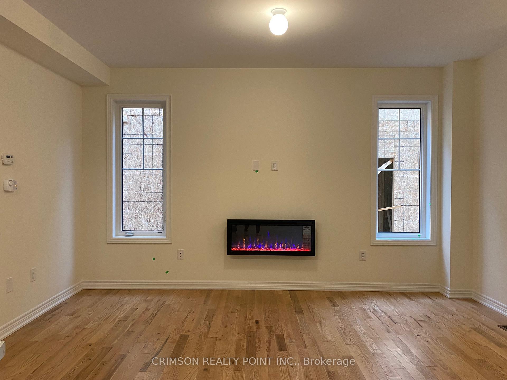 Photo 17 of 24 Thelma Drive, Whitby, Rural Whitby — HOMEH