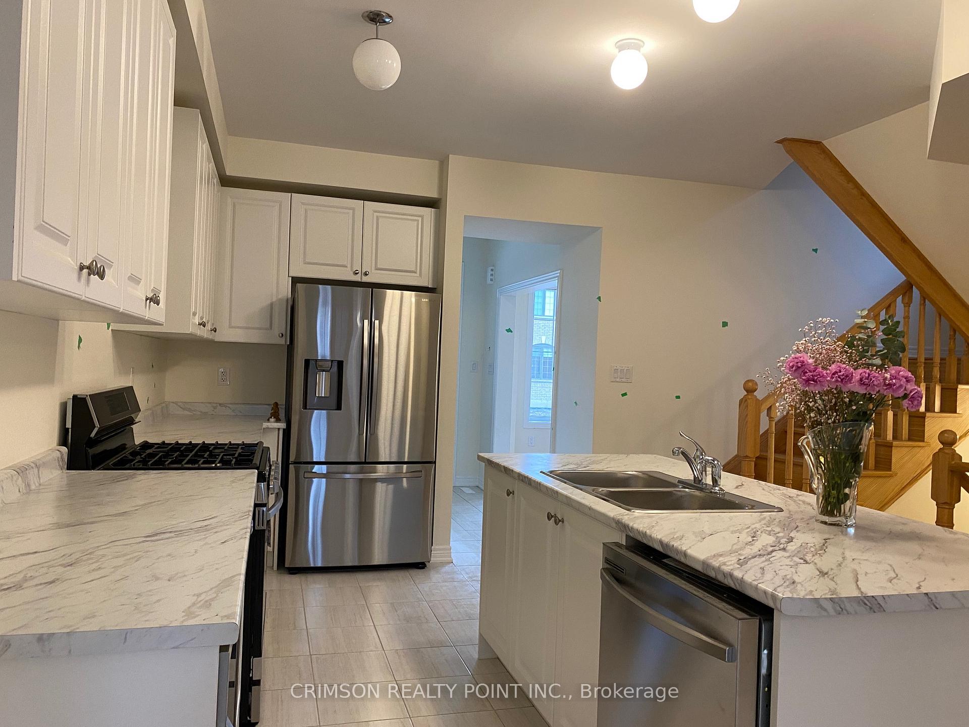 Photo 18 of 24 Thelma Drive, Whitby, Rural Whitby — HOMEH