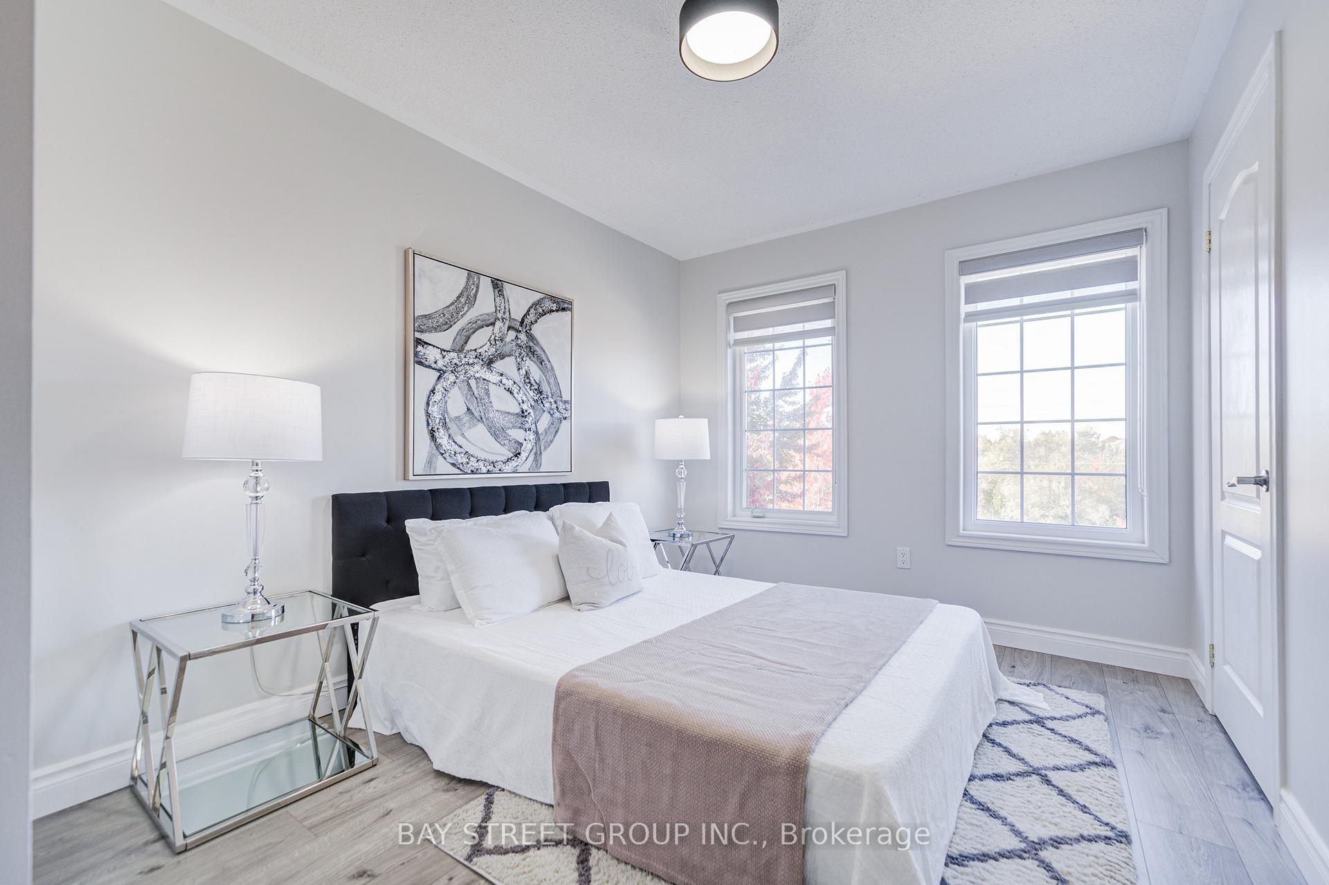 Photo 26 of 45 Starwood Road, Vaughan, Patterson — HOMEH