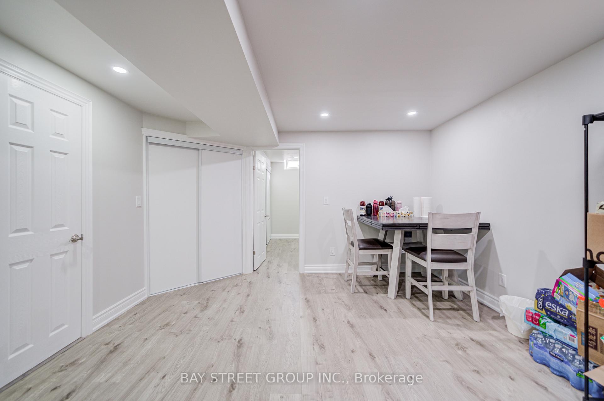 Photo 36 of 45 Starwood Road, Vaughan, Patterson — HOMEH