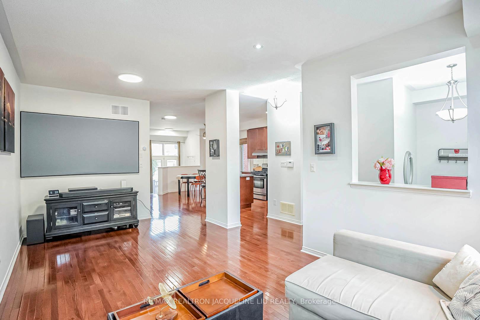 Photo 6 of 14 Balsam Street, Markham, Cornell — HOMEH